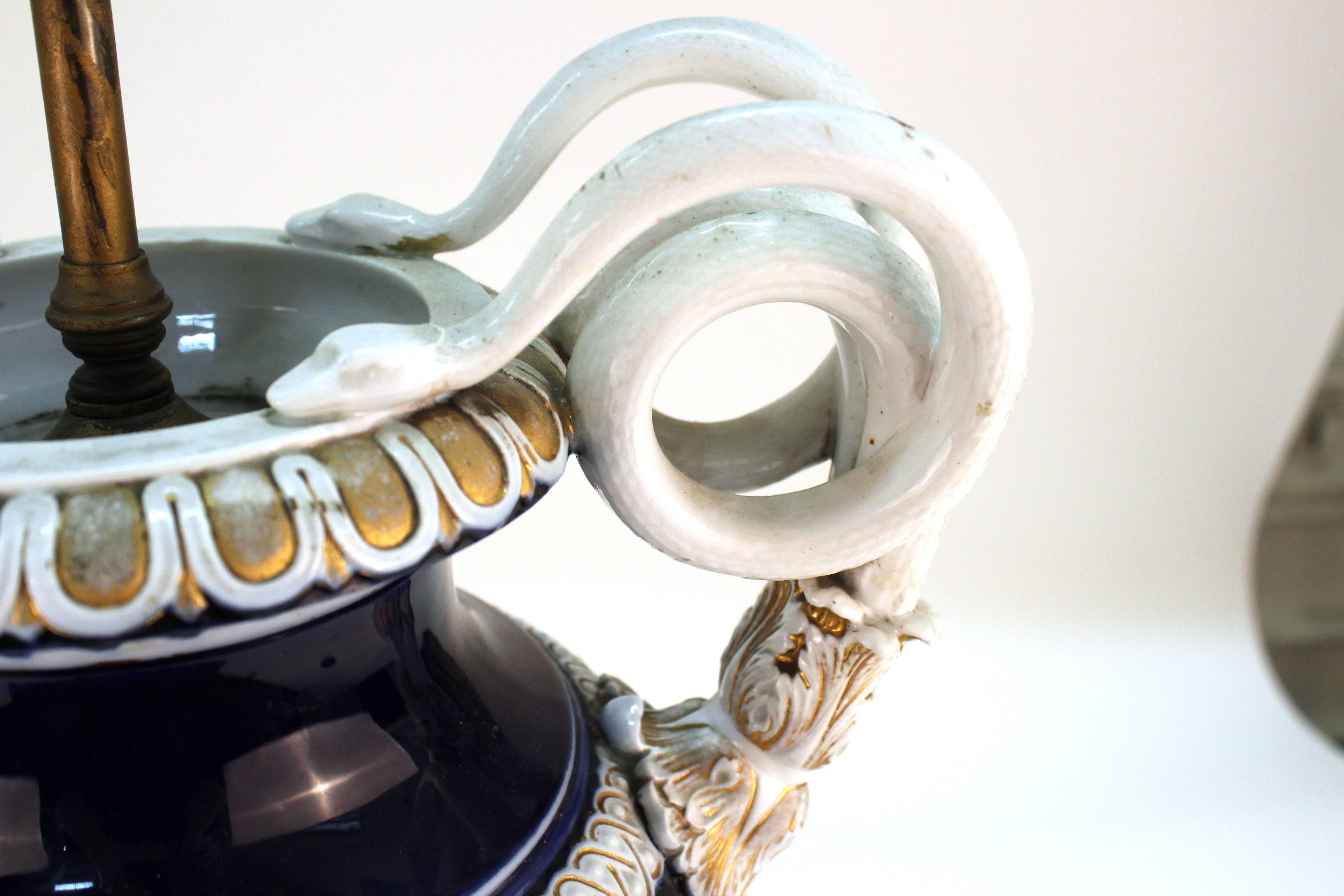 Meissen Snake Urn Table Lamp In Good Condition In New York, NY