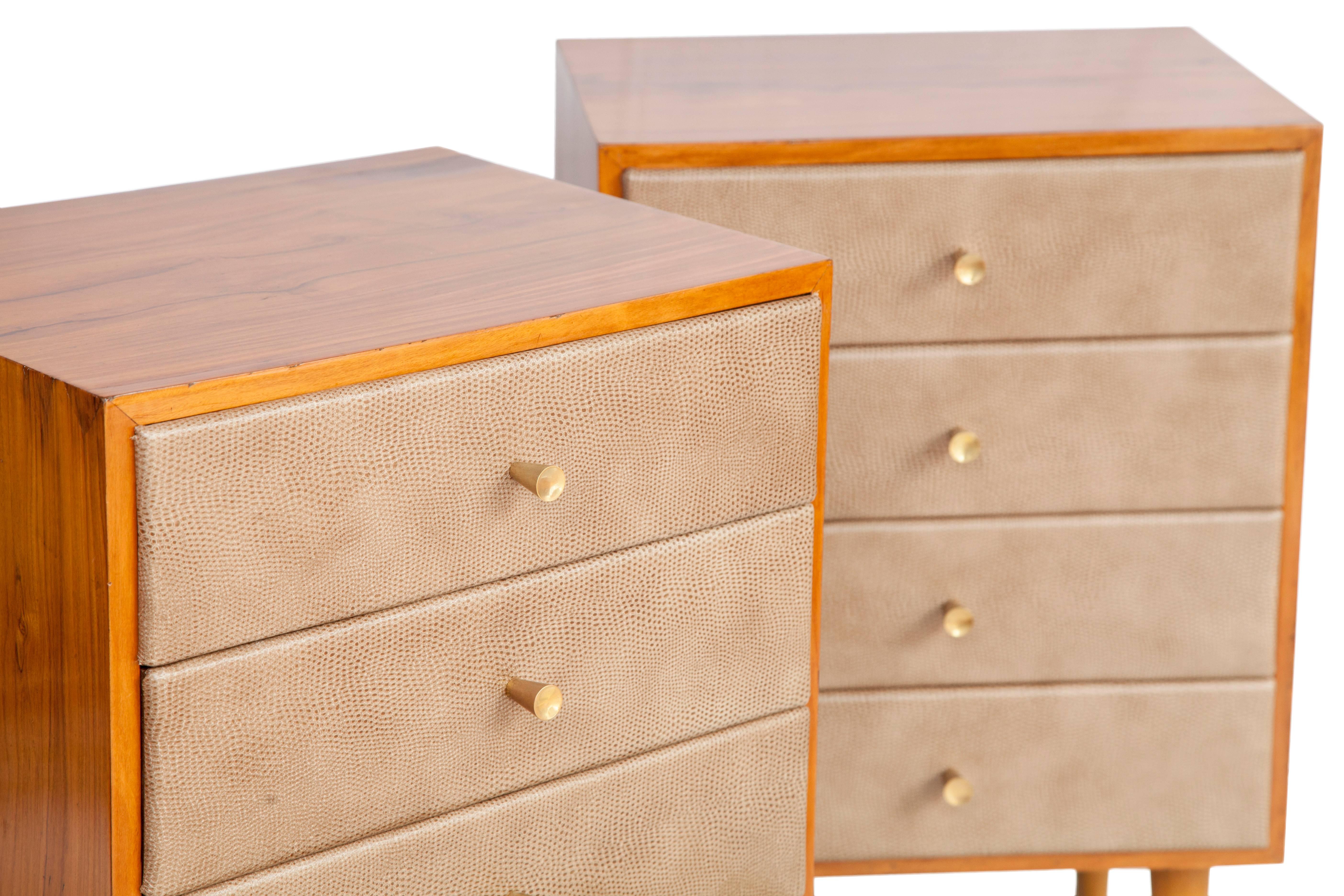 Midcentury Brazilian Nightstands in Caviuna Wood In Good Condition In New York, NY