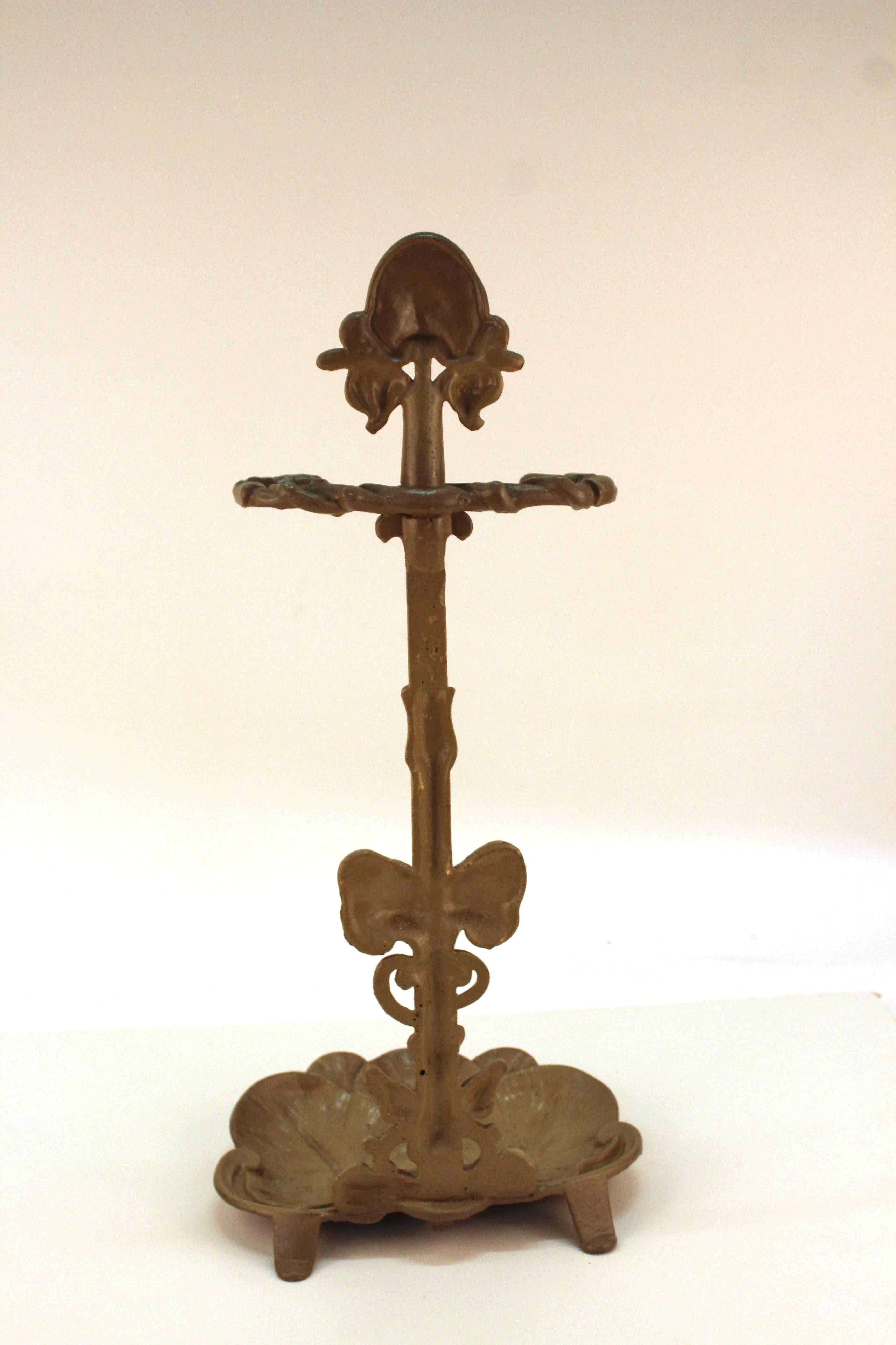 American Victorian Painted Metal Umbrella Stand 1