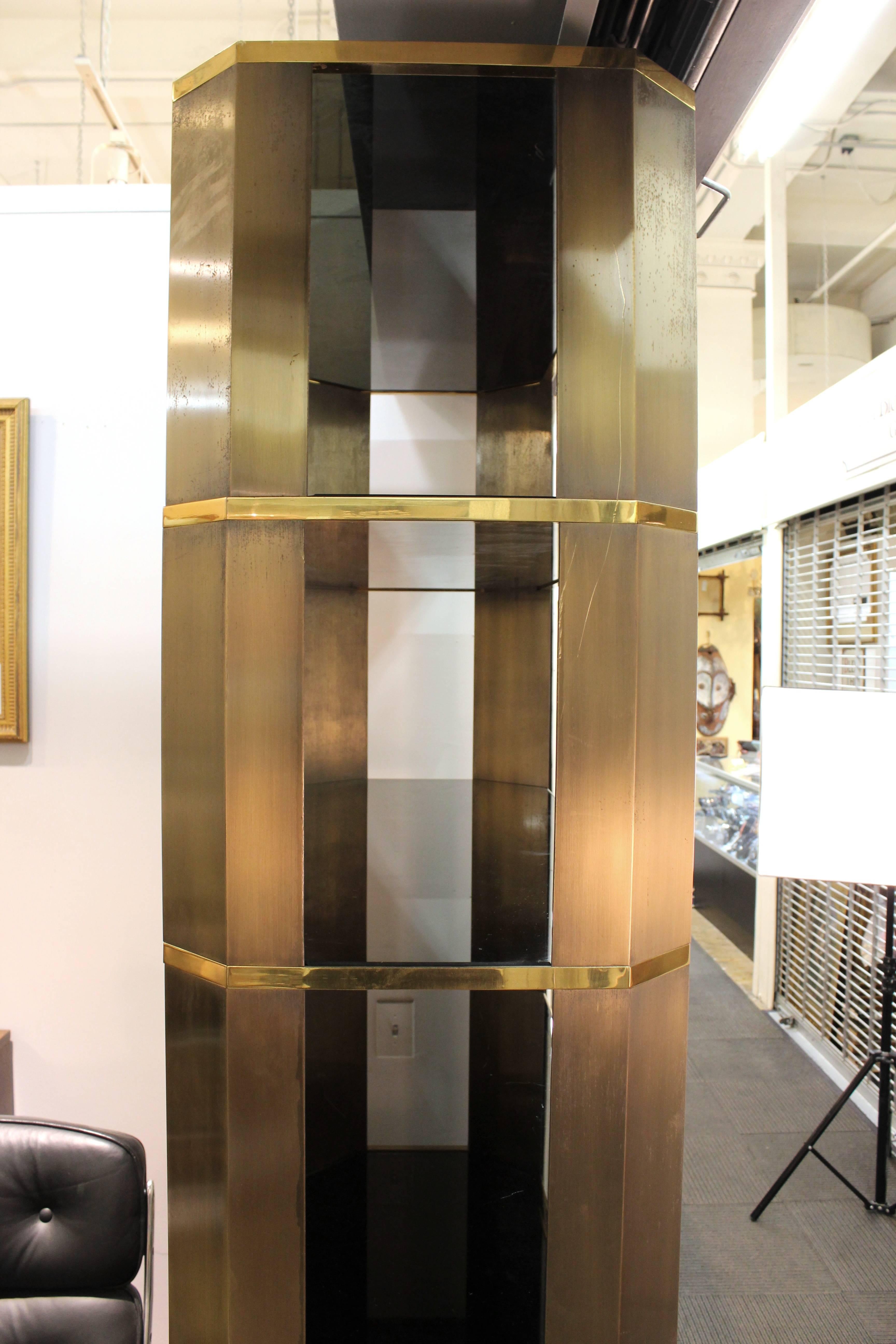 Monumental Modern Bronze and Smoked Glass Etagere In Good Condition In New York, NY