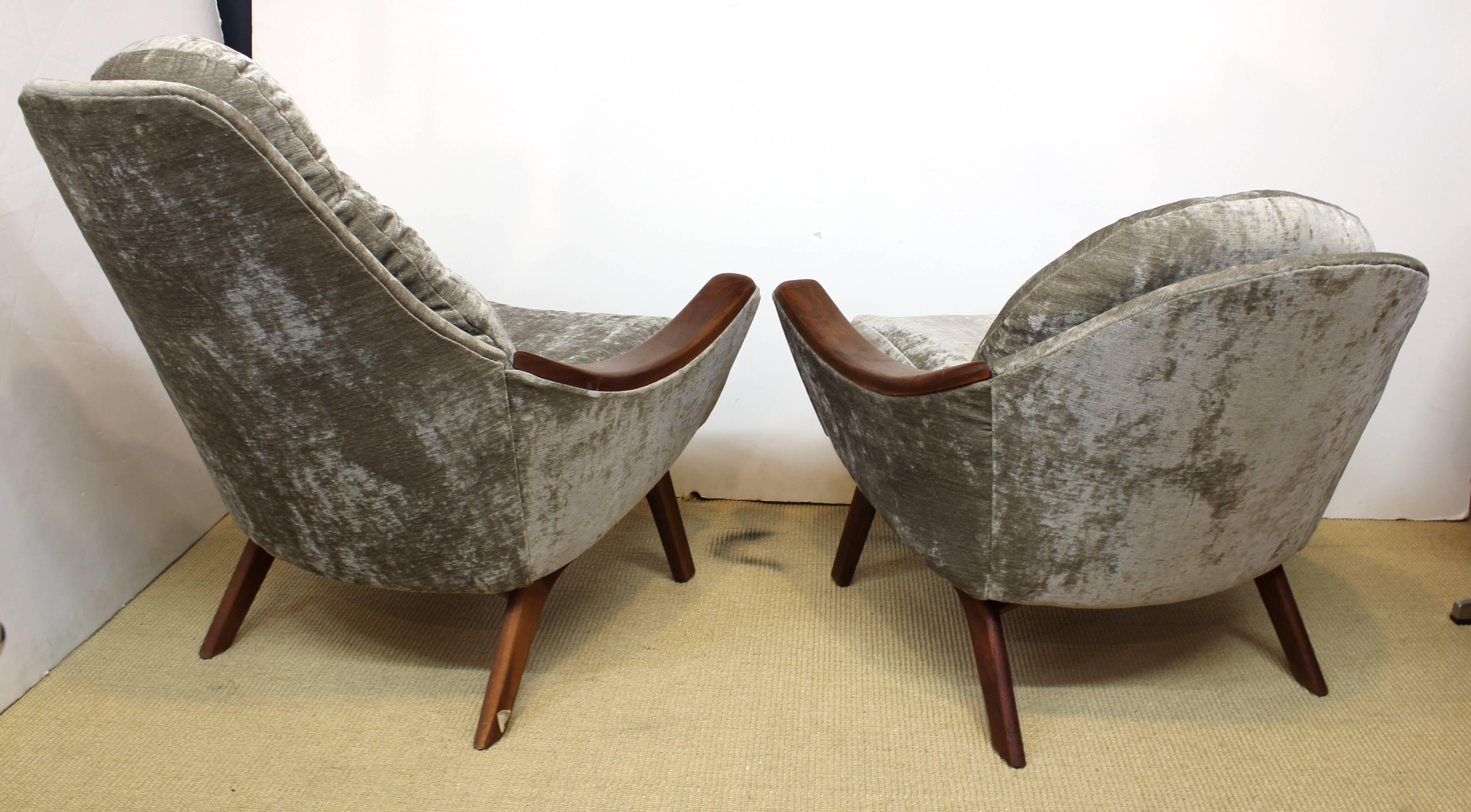 Mid-Century Modern Adrian Pearsall 'Mama' and 'Papa' Lounge Chairs in Velvet