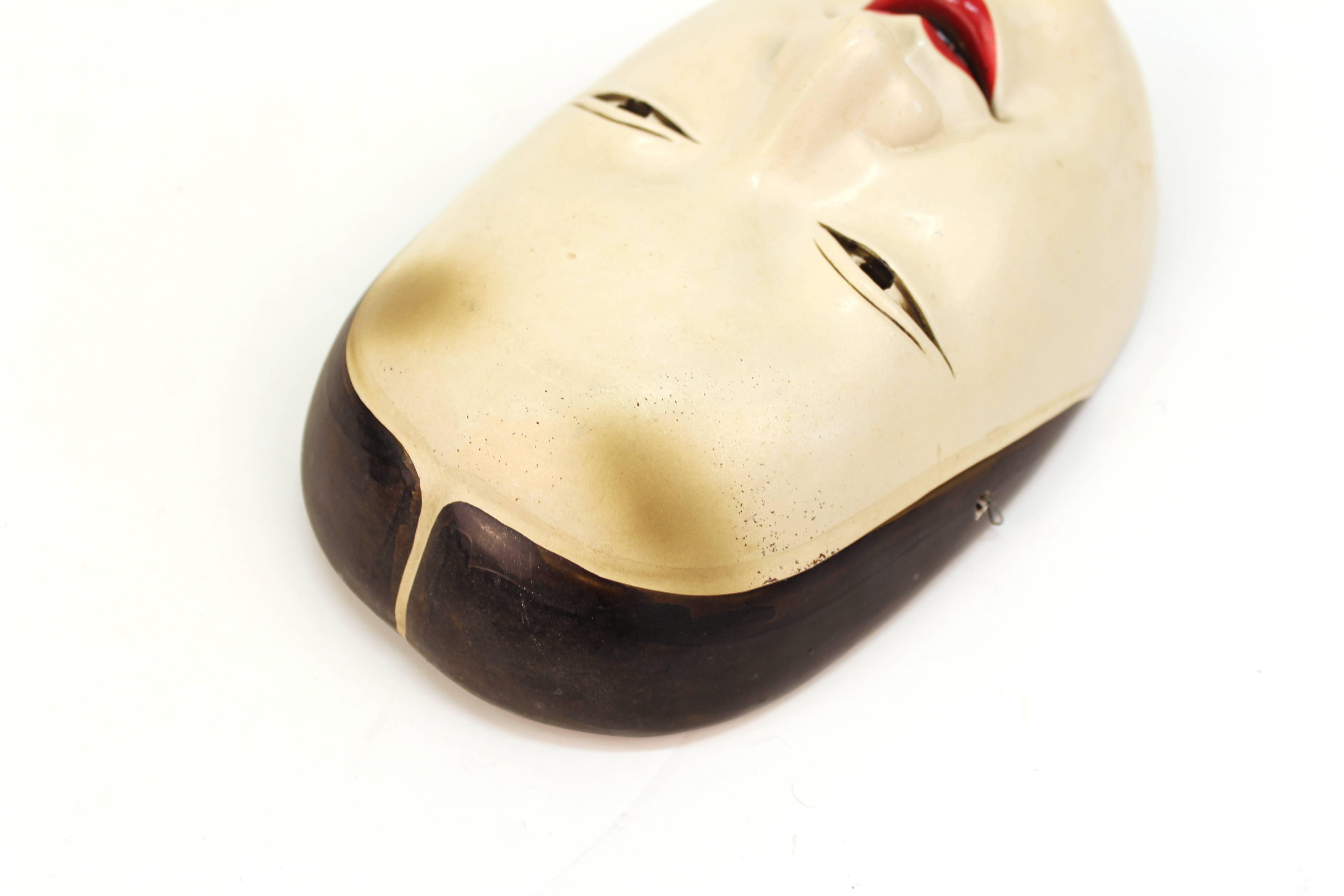 Japanische Maske aus Ko-Omote im Zustand „Gut“ im Angebot in New York, NY
