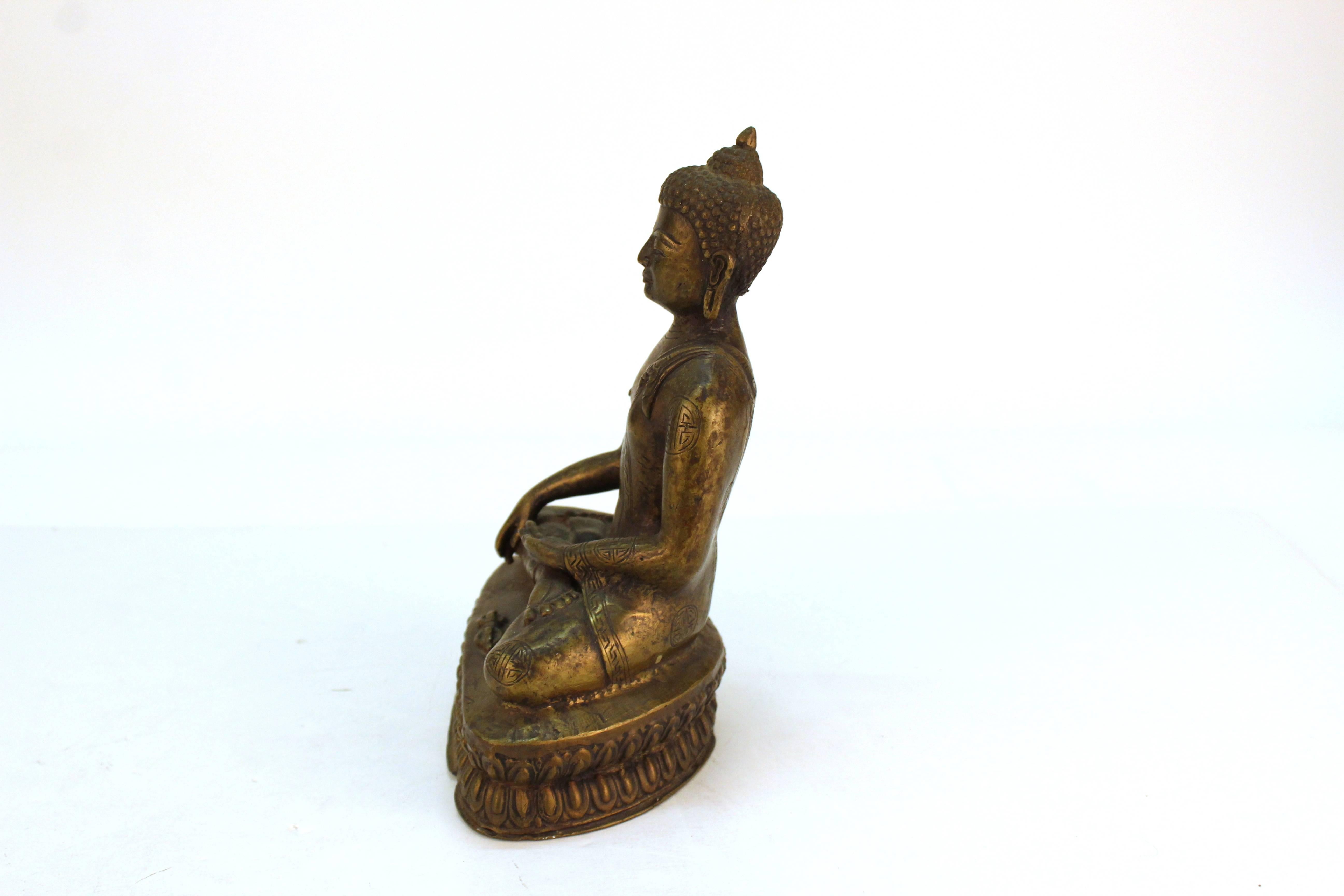Chinese Export Chinese Seated Bronze Buddha Figure