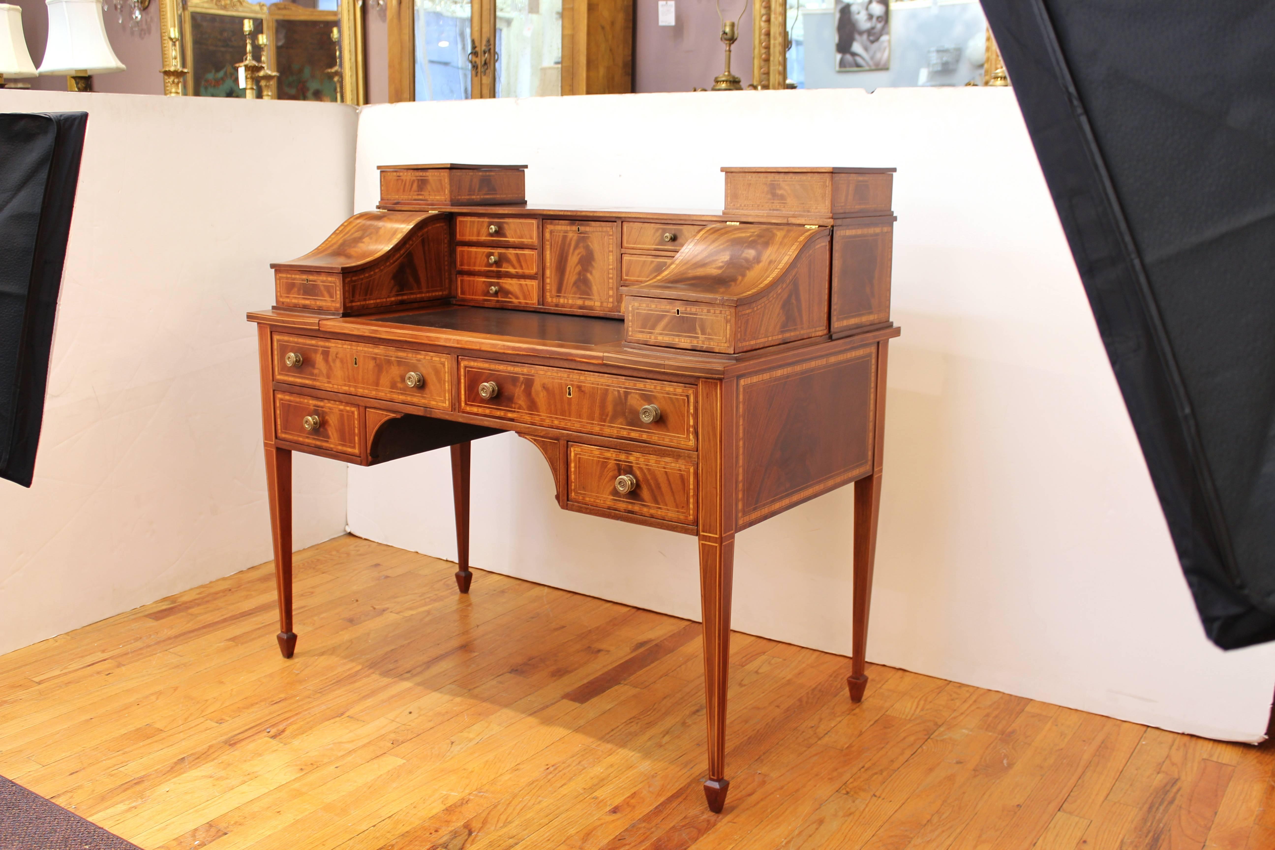 19th Century Carlton House Desk In Good Condition In New York, NY