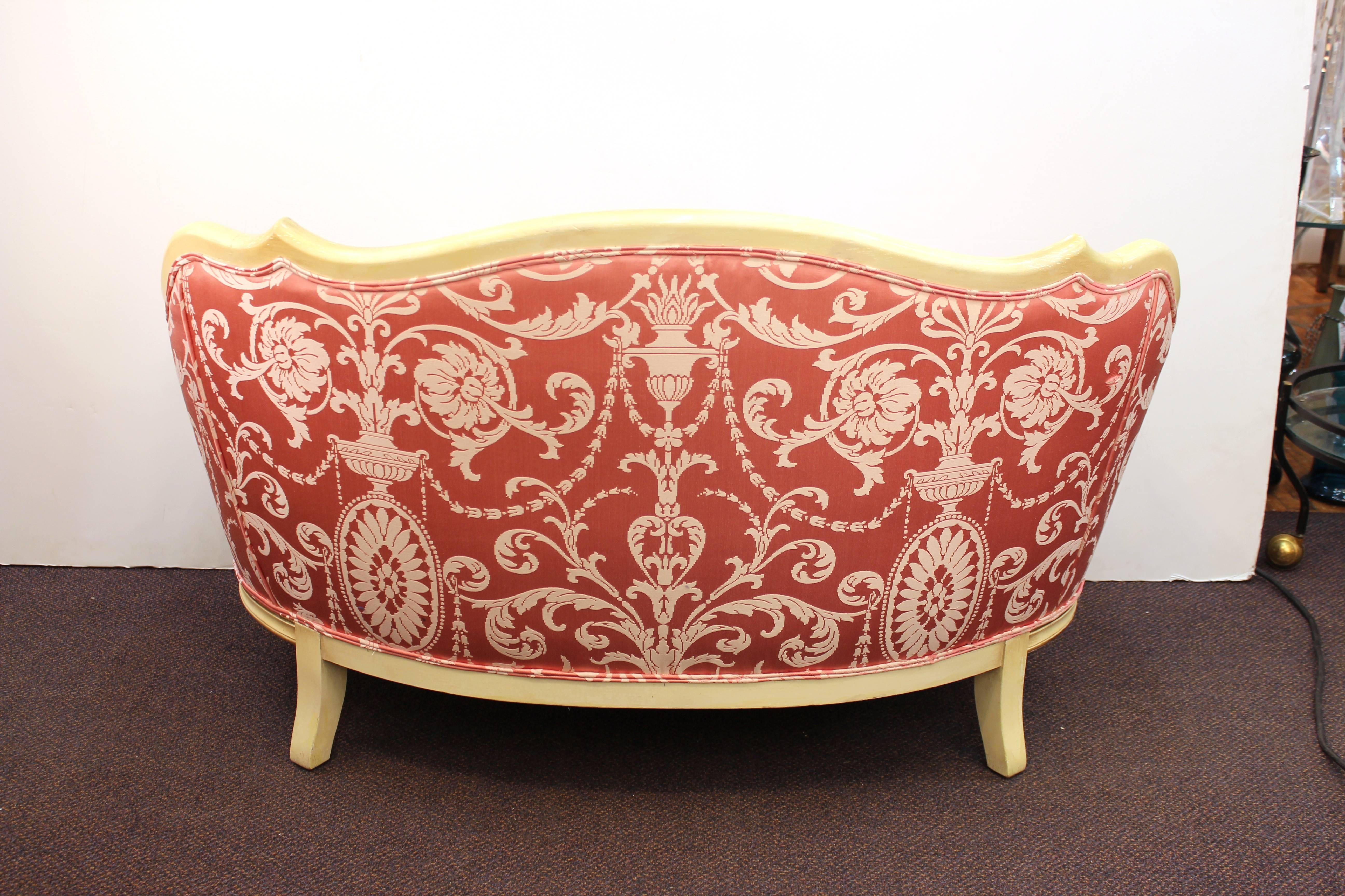 Neoclassical Style Settees in Pink Jacquard In Good Condition In New York, NY