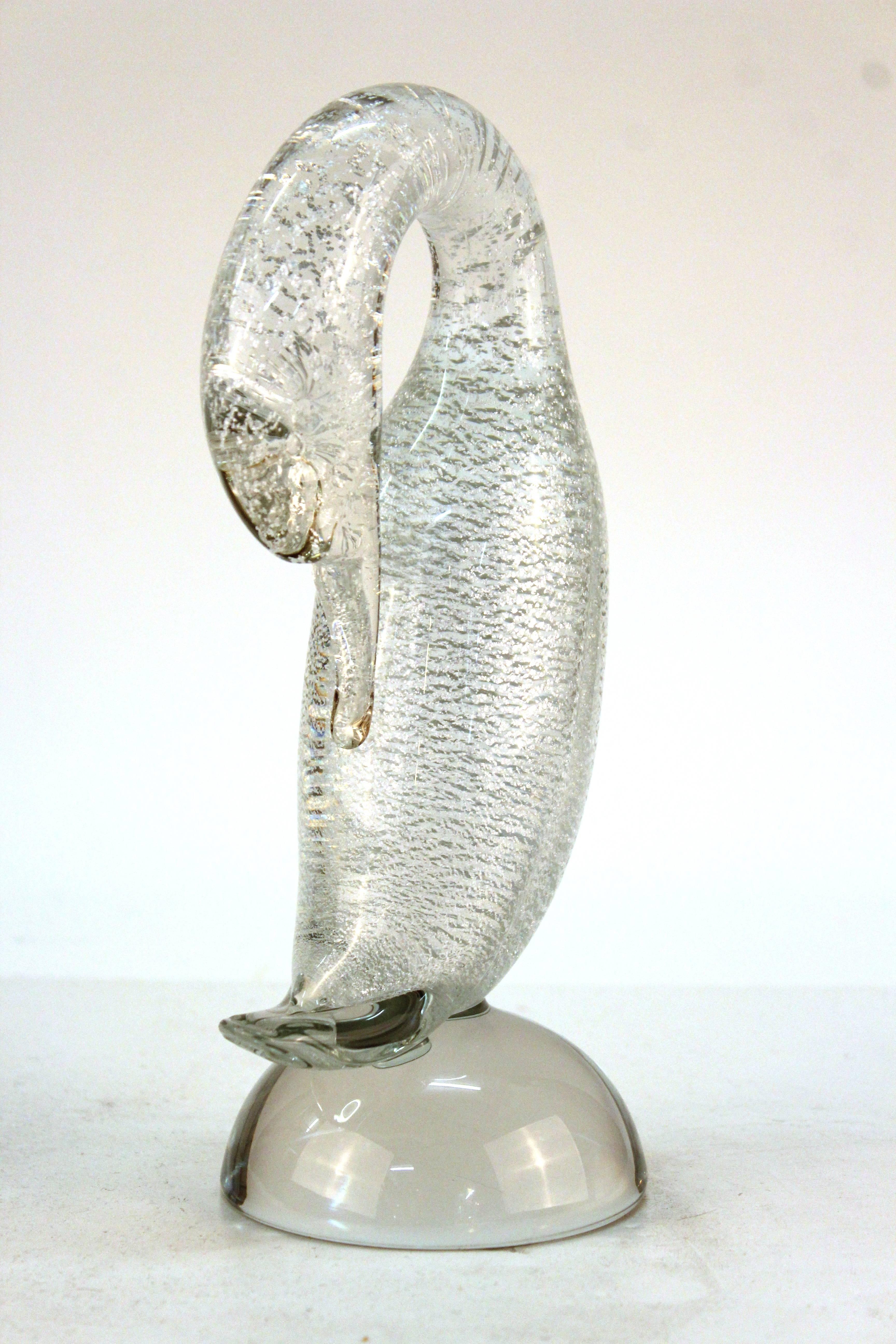 A figure of a goose, made of sculpted Italian Murano glass with white gold fleck inclusions. In good vintage condition.