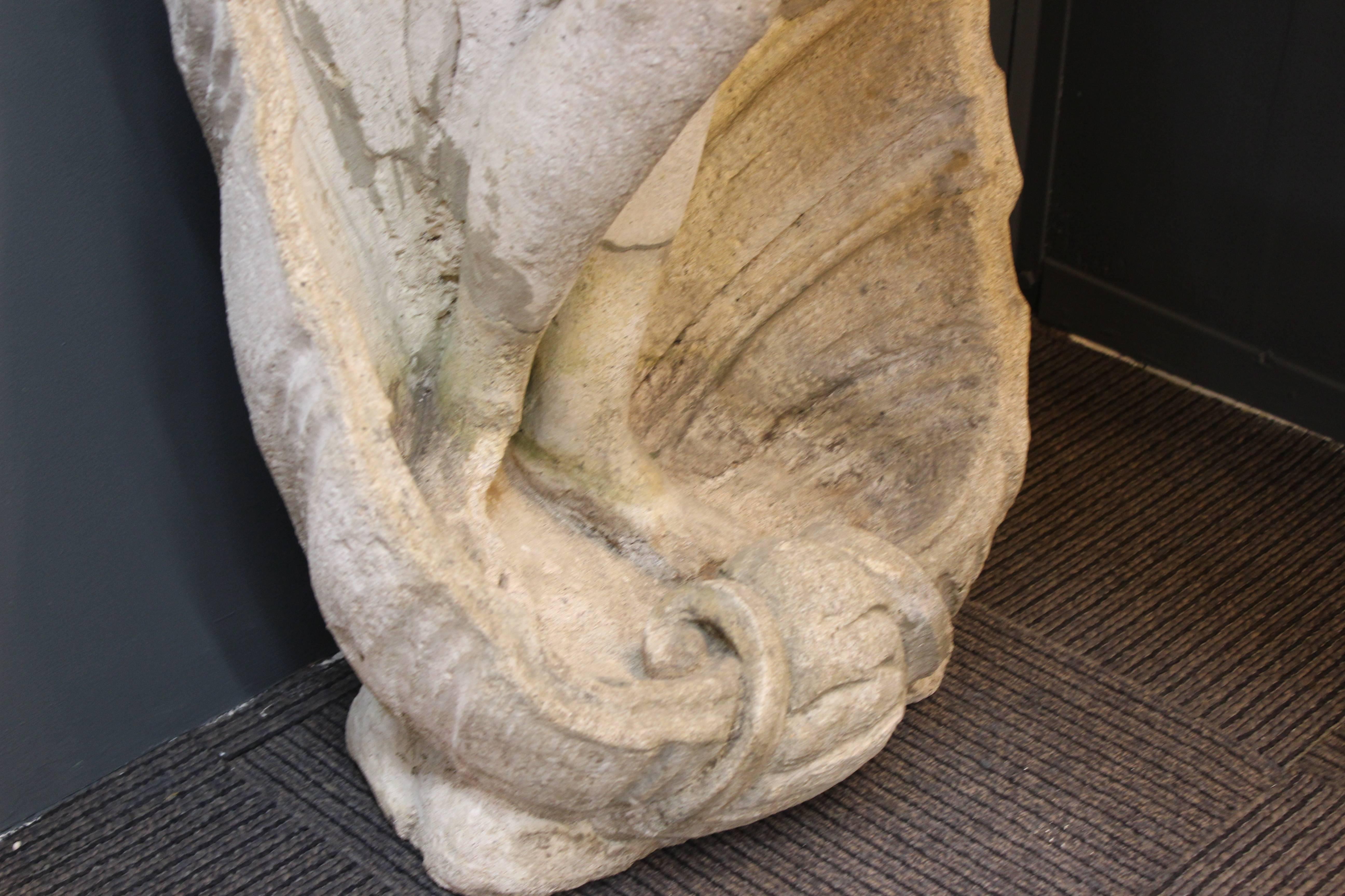 'Birth of Venus' Statue in Cement Stone In Good Condition In New York, NY