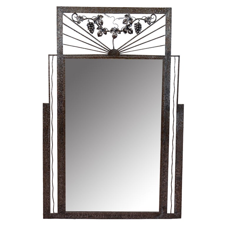 Art Deco Iron-Framed Mirror with Grape and Leaf Detailing In Good Condition For Sale In New York, NY
