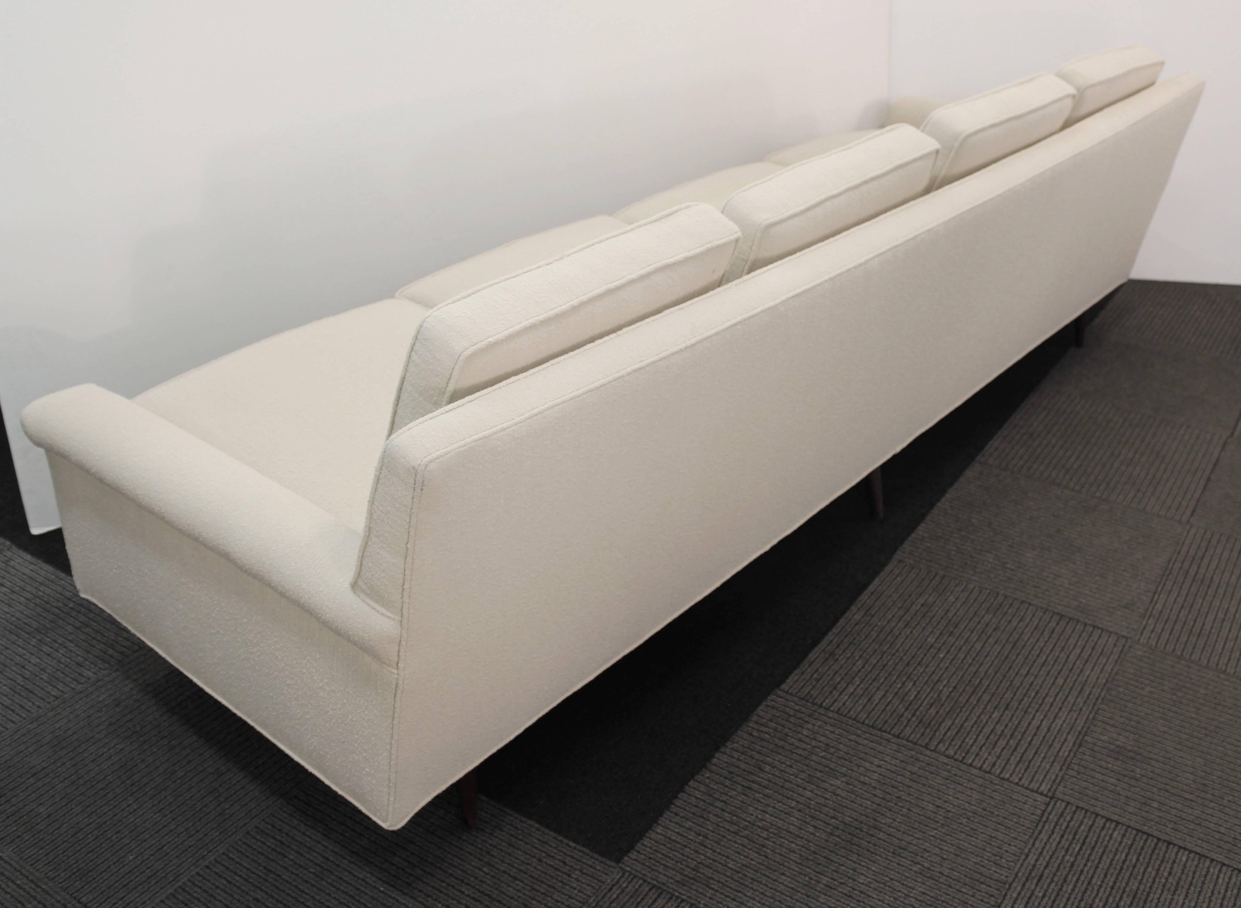 Thayer Coggin Sofa in Off-White Boucle Fabric In Excellent Condition In New York, NY