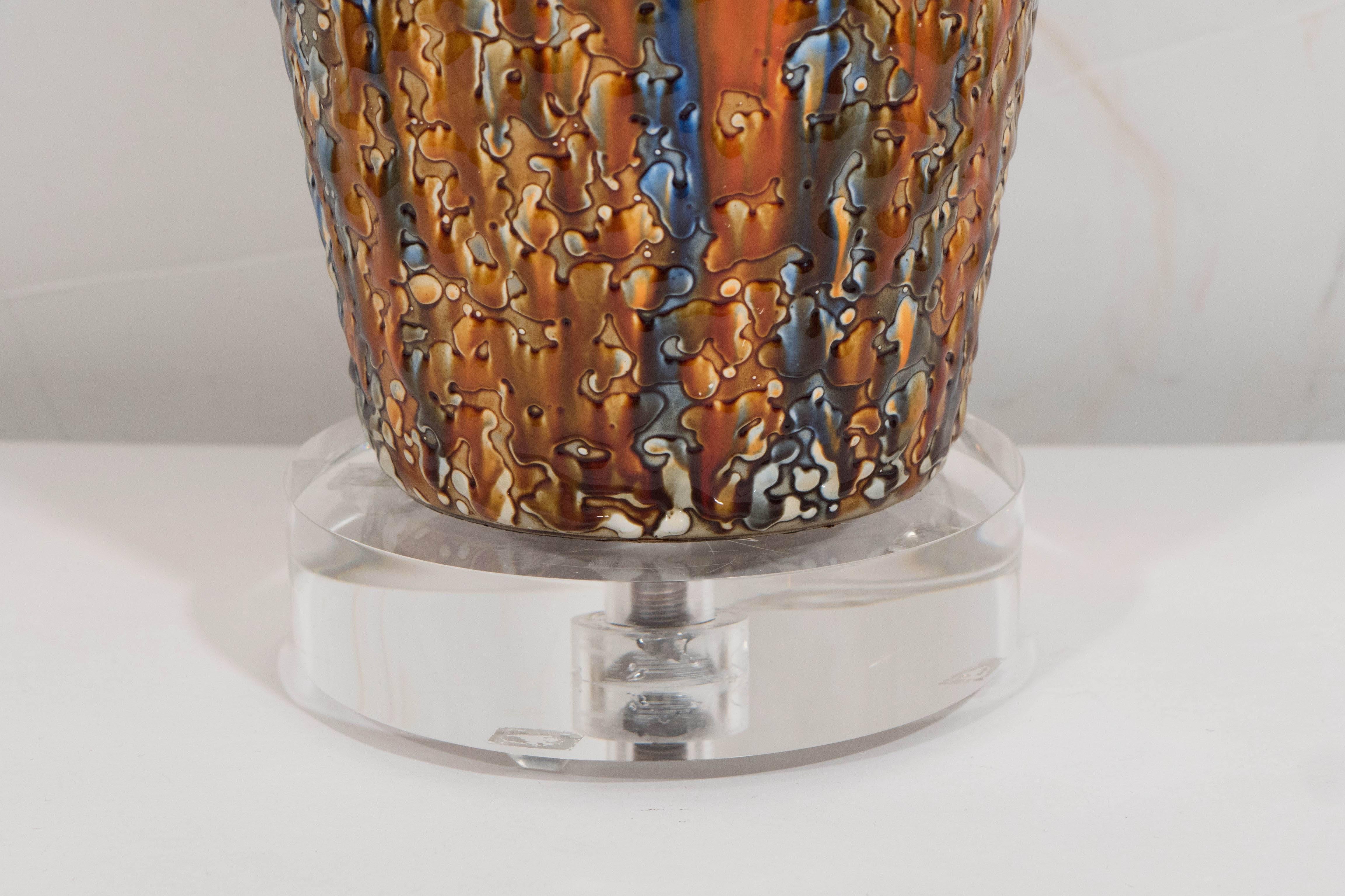 Multicolored Drip Table Lamp on Lucite Base In Excellent Condition In New York, NY