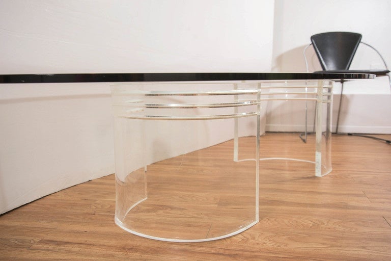 Midcentury Coffee Table with Glass Oval Top on Two 'C' Form Lucite Bases In Good Condition In New York, NY