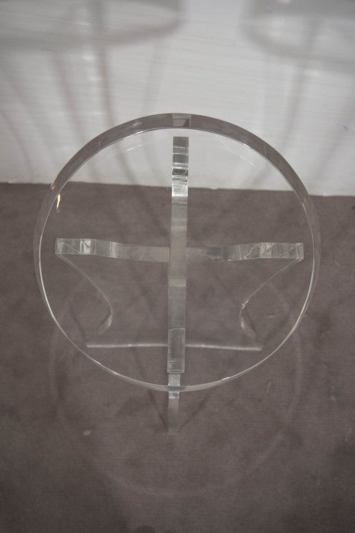 Midcentury Lucite Acrylic Round Pedestal on Cross Panel Base 1