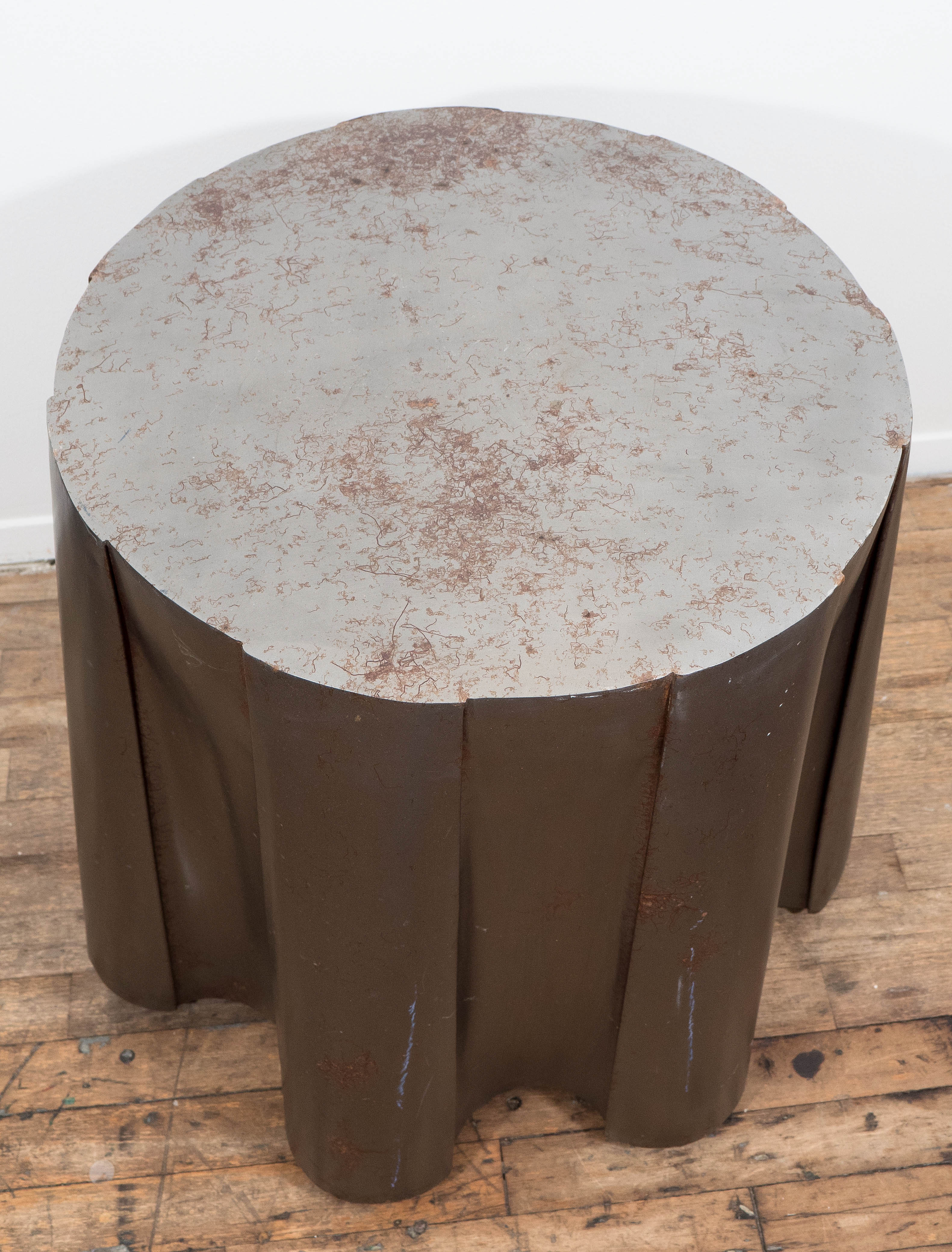 John Dickinson Style Galvanized Metal Side Table In Good Condition In Astoria, NY