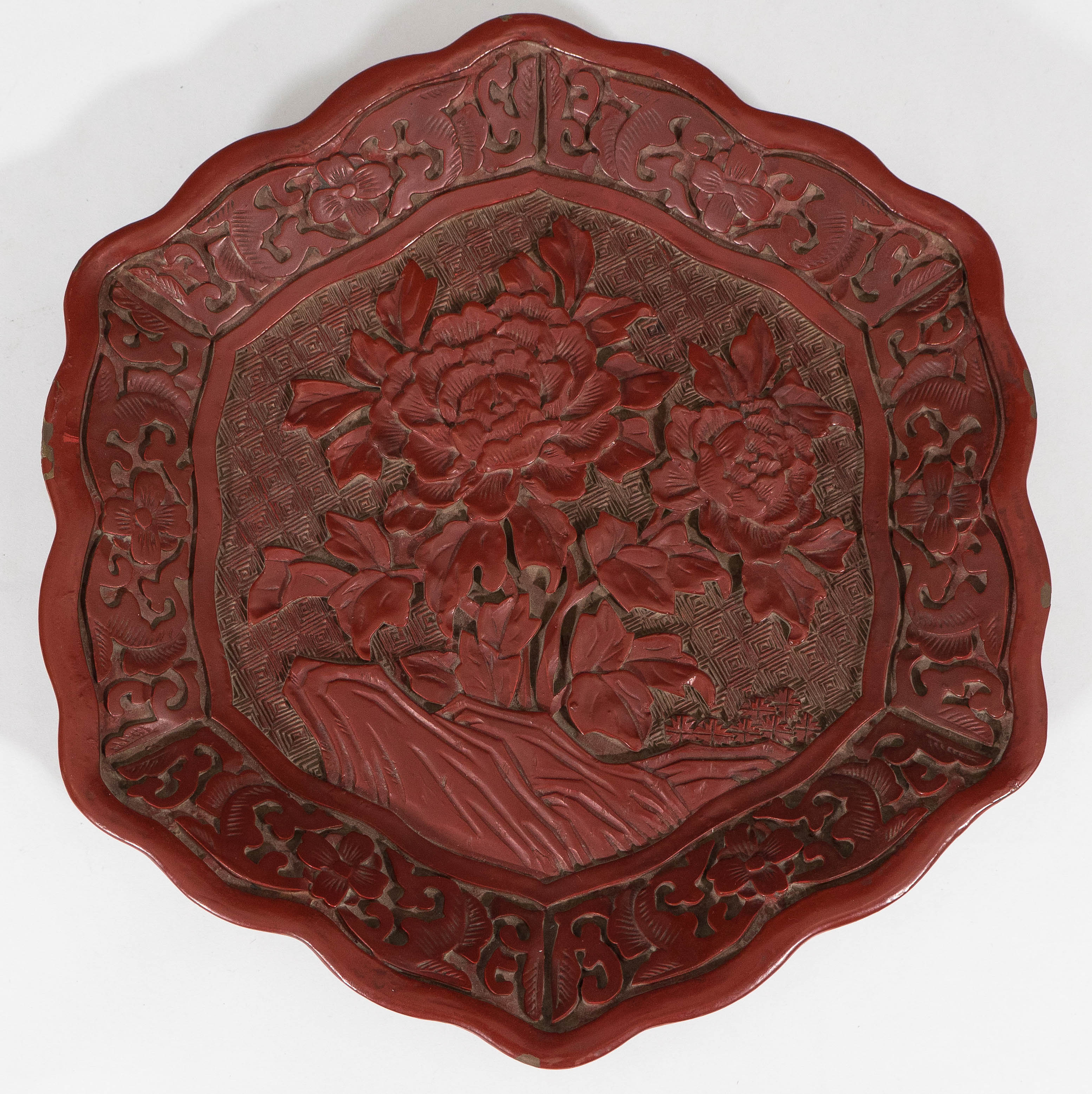 Chinese Late 18th Century Hexagonal Cinnabar Plate with Floral Detail