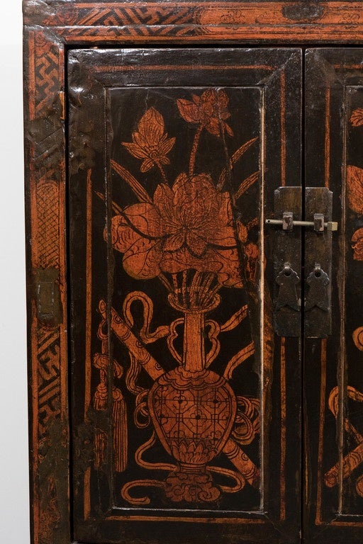 18th Century and Earlier Pair of Chinese 18th Century Lacquer Cabinets