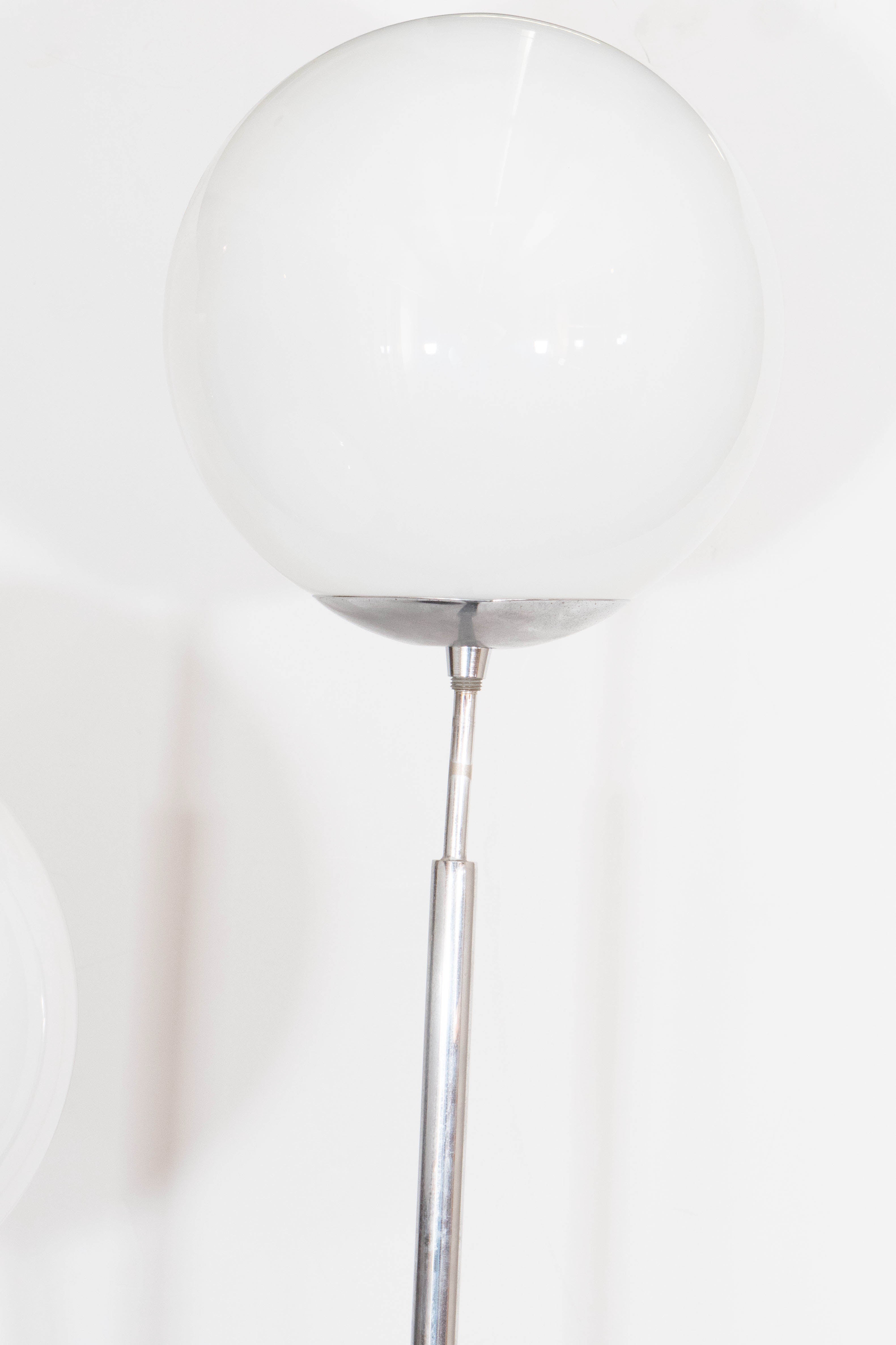 1960s Double Glass Globe Standing Lamp In Good Condition In New York, NY