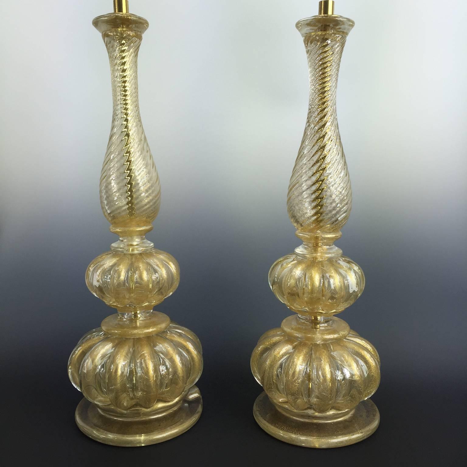 Mid-Century Modern A Pair of Murano Glass Cordonato d'Oro Lamps by Barovier & Toso