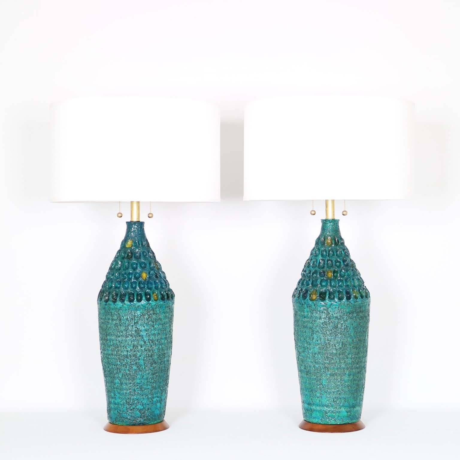 Mid-20th Century Midcentury Pair of Brutalist Style Ceramic Lamps by Quartite Creative Corp.