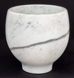 Sophie LaFont Vase aus weißem Marmor