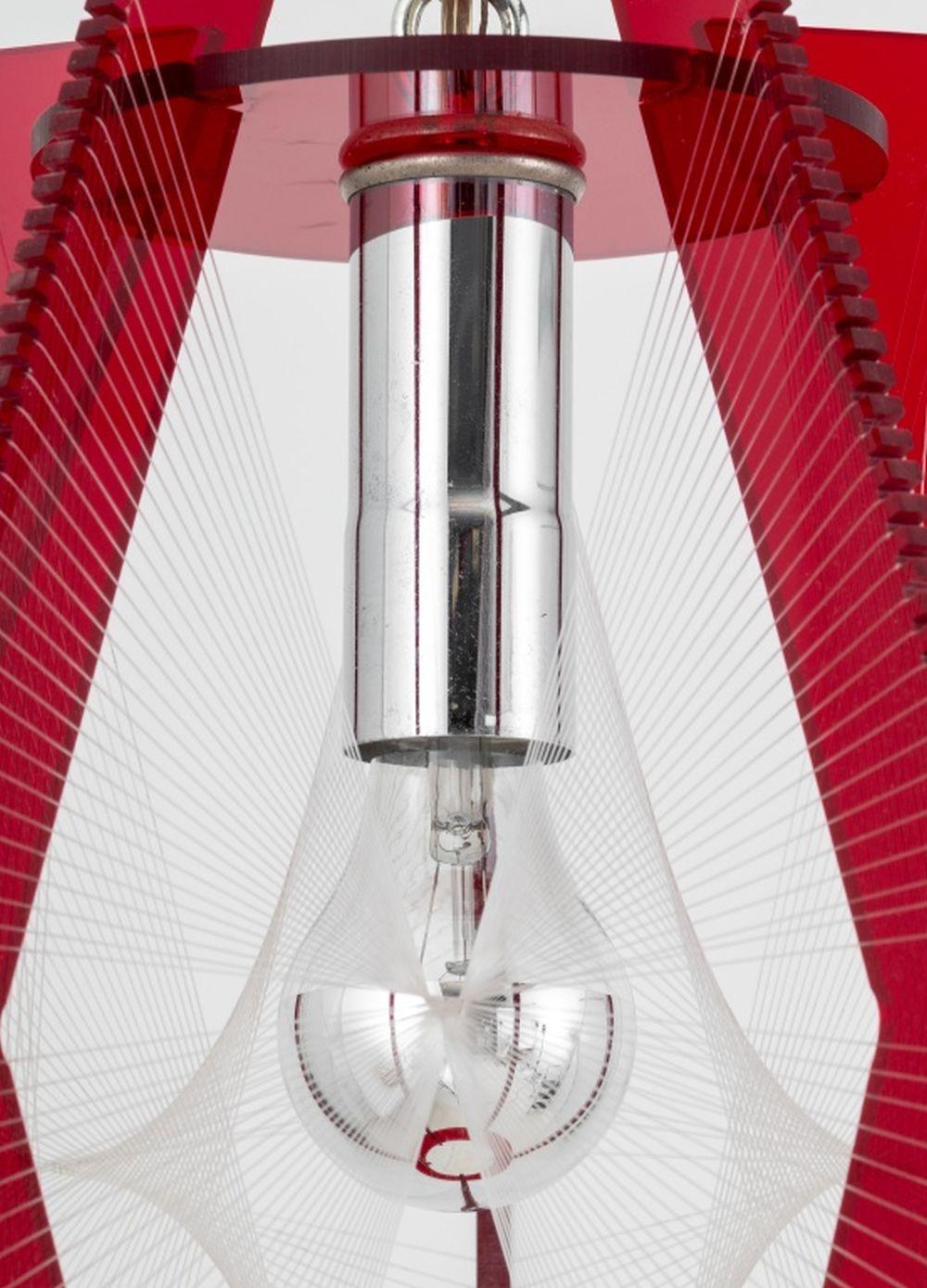 Atomic Age Lucite String & Red Acrylic Pendant In Good Condition For Sale In Astoria, NY