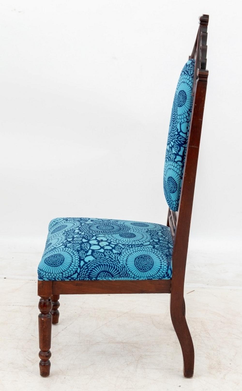 Gothic Revival Custom Upholstered Hall Chair In Good Condition For Sale In Astoria, NY