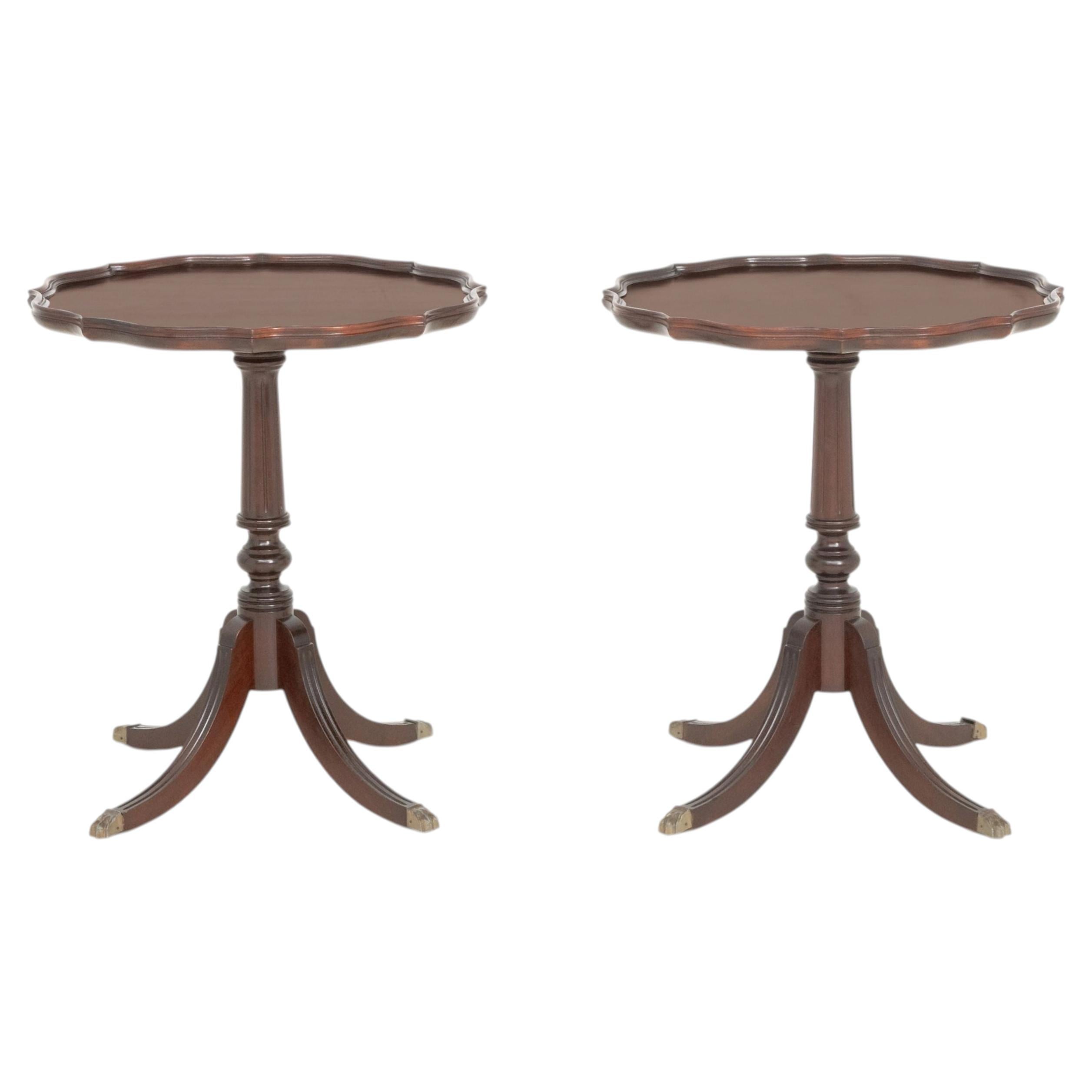 Pair of Regency Style Mahogany Pie Crust Edge Side Tables For Sale