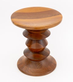 Charles e Ray Eames per Herman Miller: sgabello Time Life, modello C