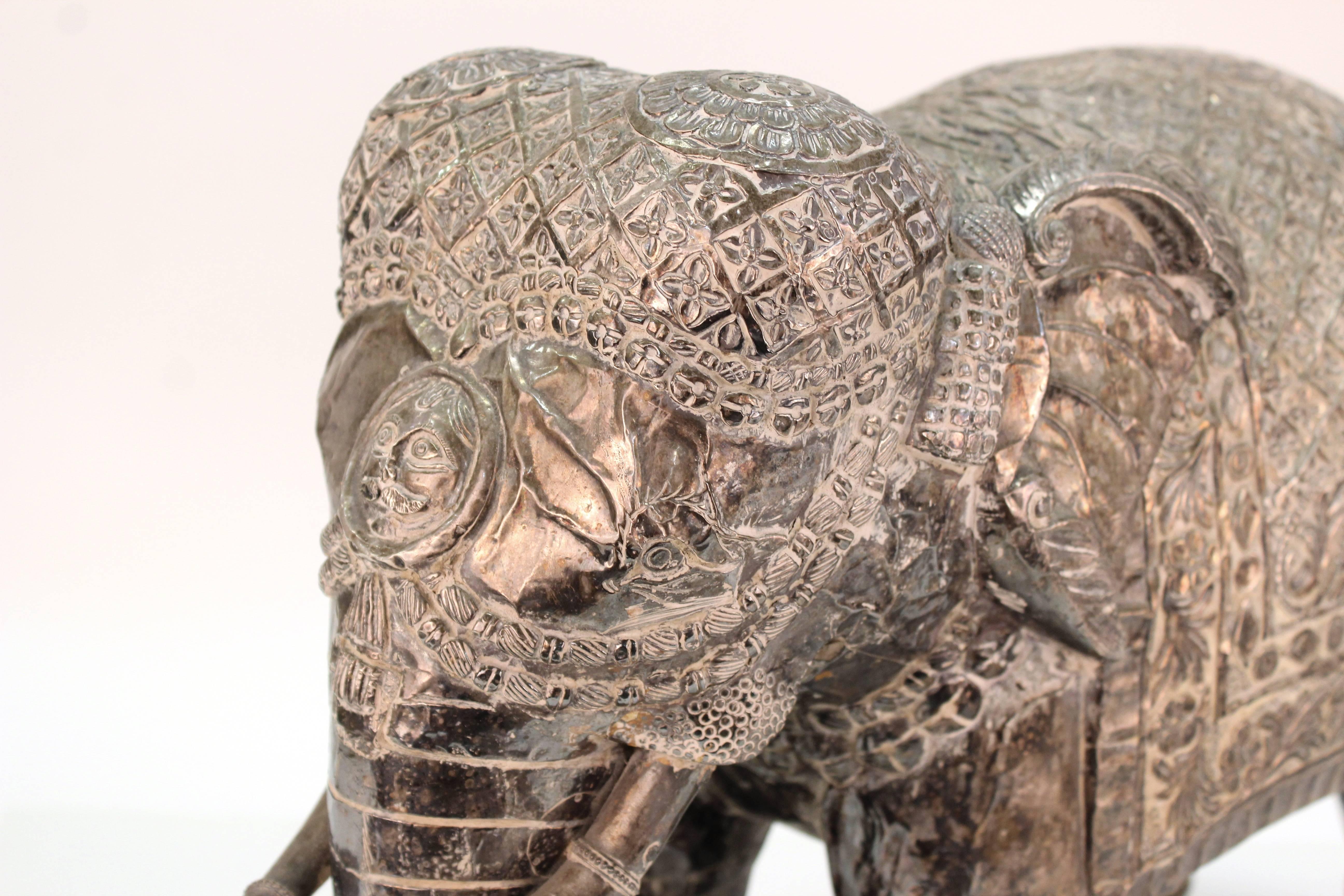 Pair of Silver Indian Elephant Sculptures 1