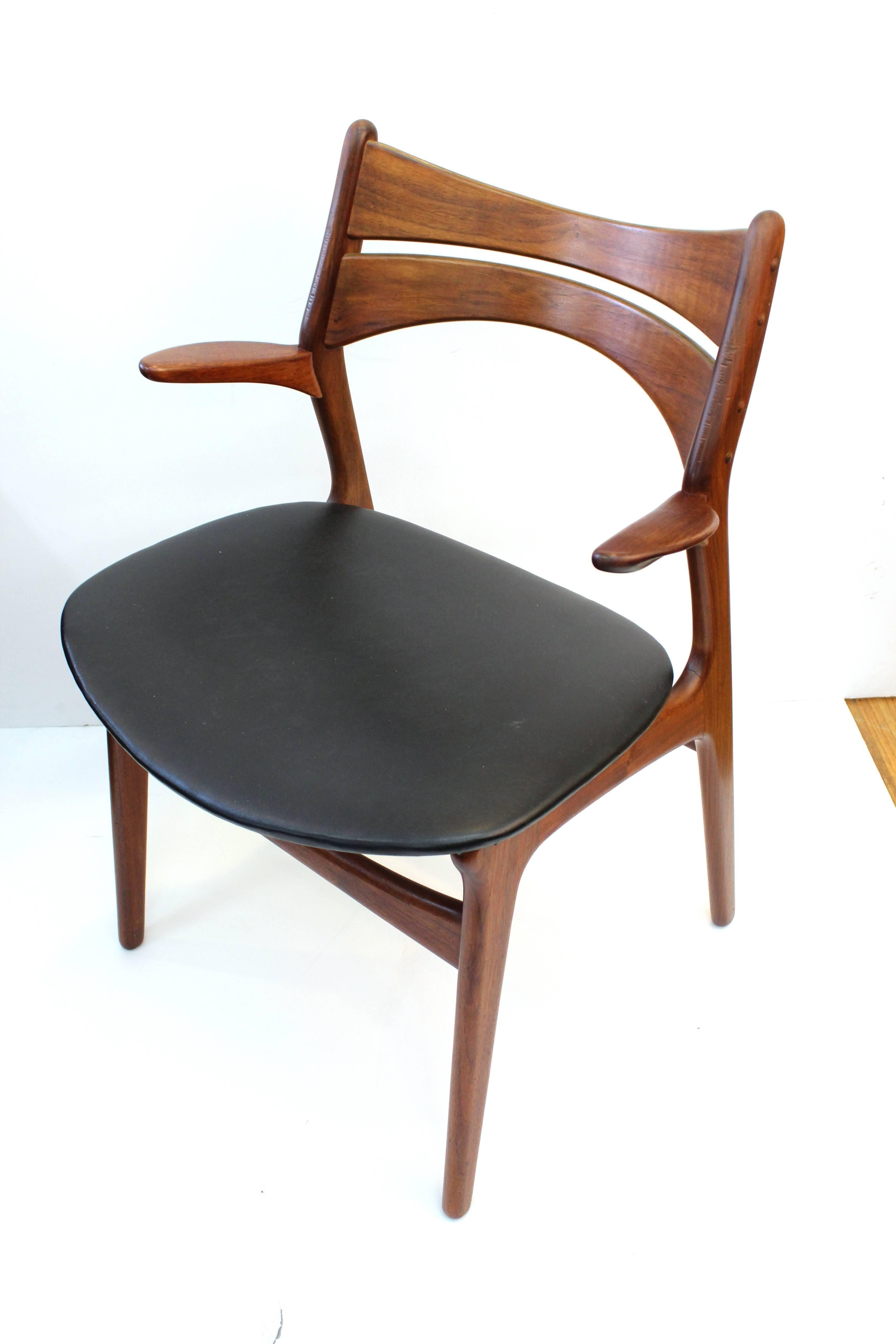 Set of Six Erik Buck for Chr. Christiansen Dining Chairs In Good Condition In New York, NY