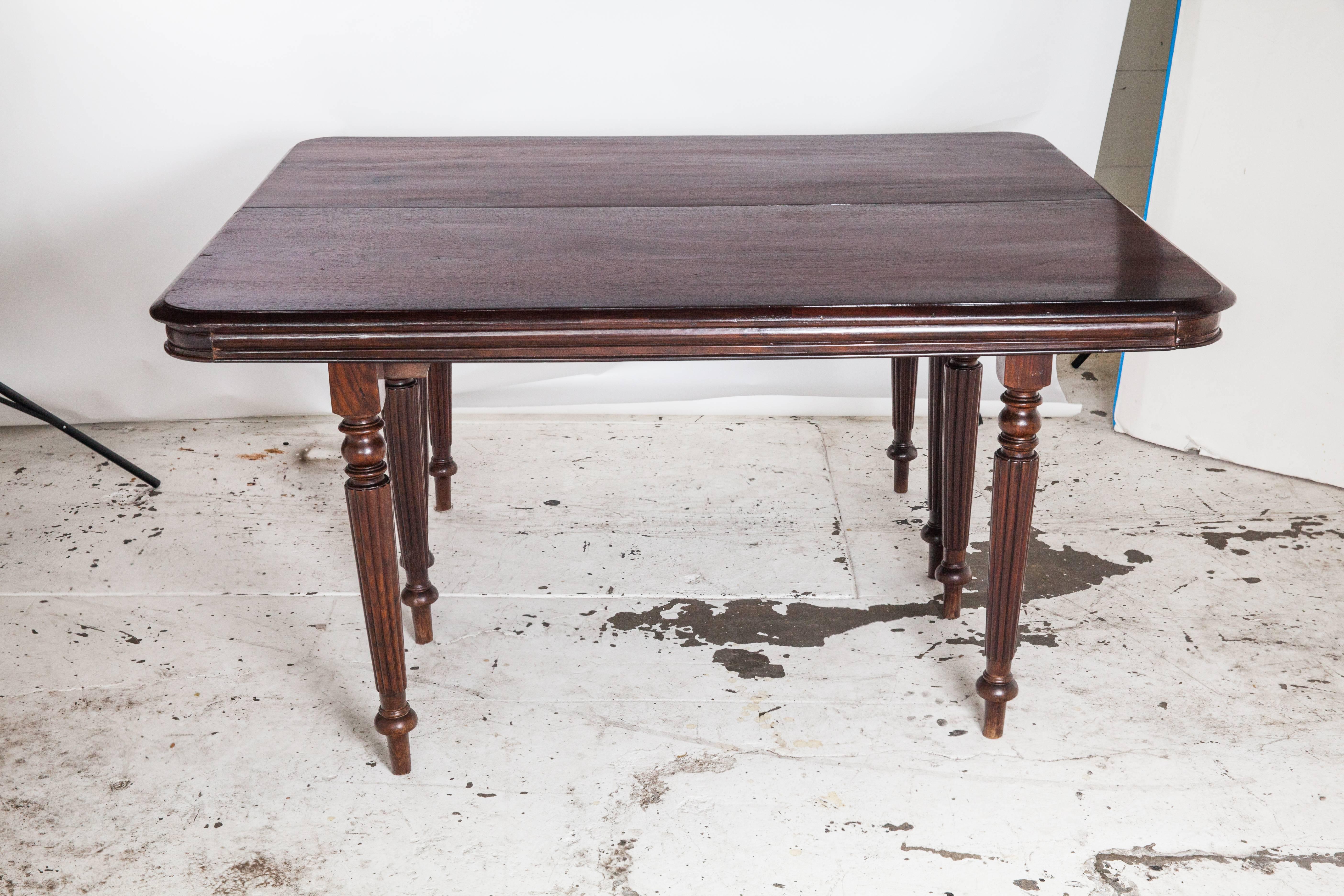 Rosewood British Campaign Dining Table In Good Condition For Sale In Richmond, CA