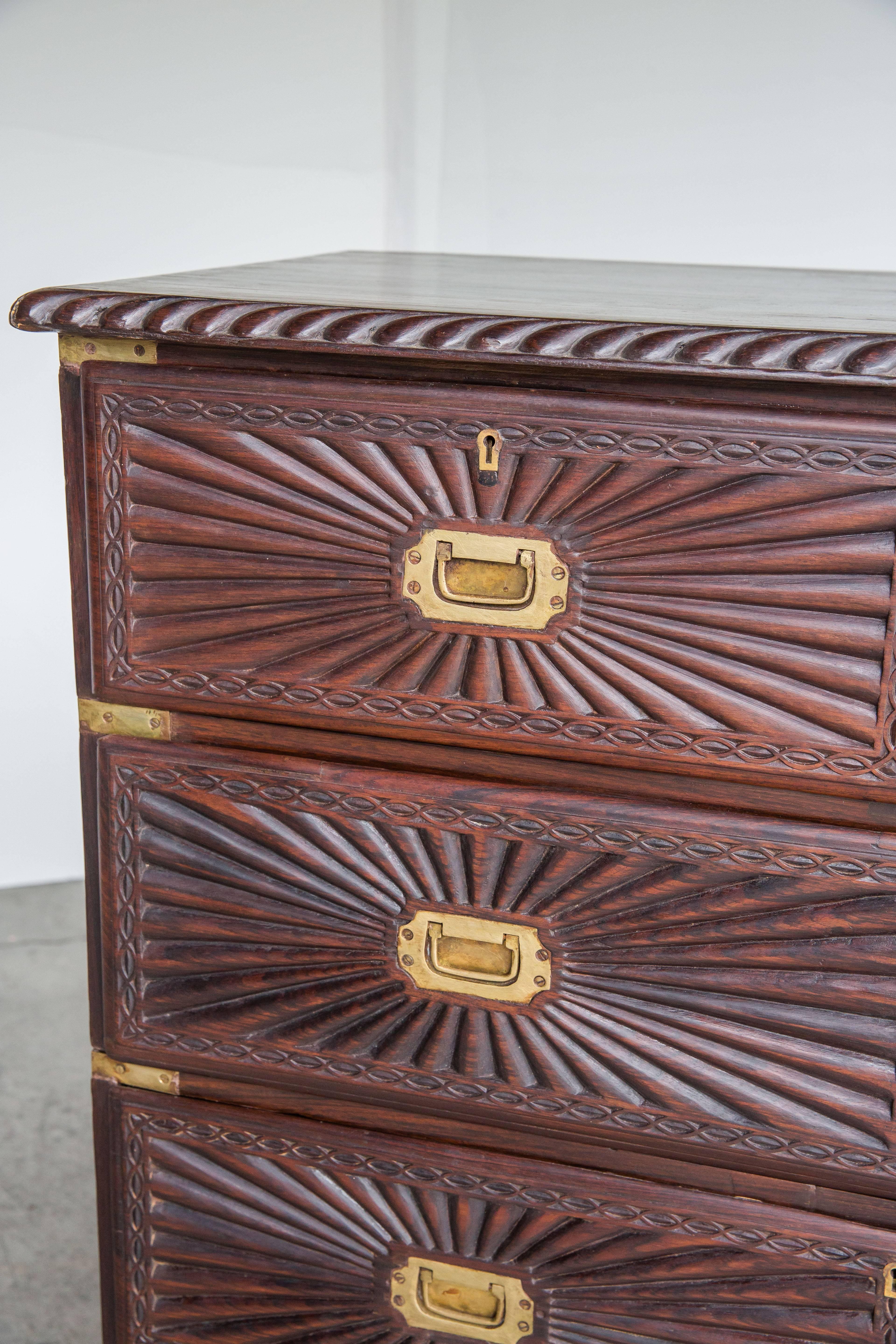Indo-Portuguese Rosewood Chest of Drawers with Sunburst Pattern In Good Condition For Sale In Richmond, CA