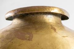 Gigantesco vaso indiano antico in ottone e bronzo per l'acqua Lota Pot