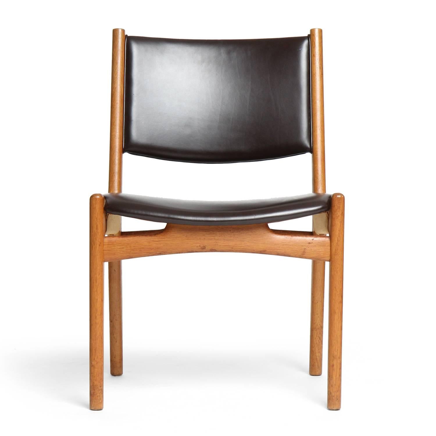 Set of Dining Chairs by Hans J. Wegner In Excellent Condition In Sagaponack, NY