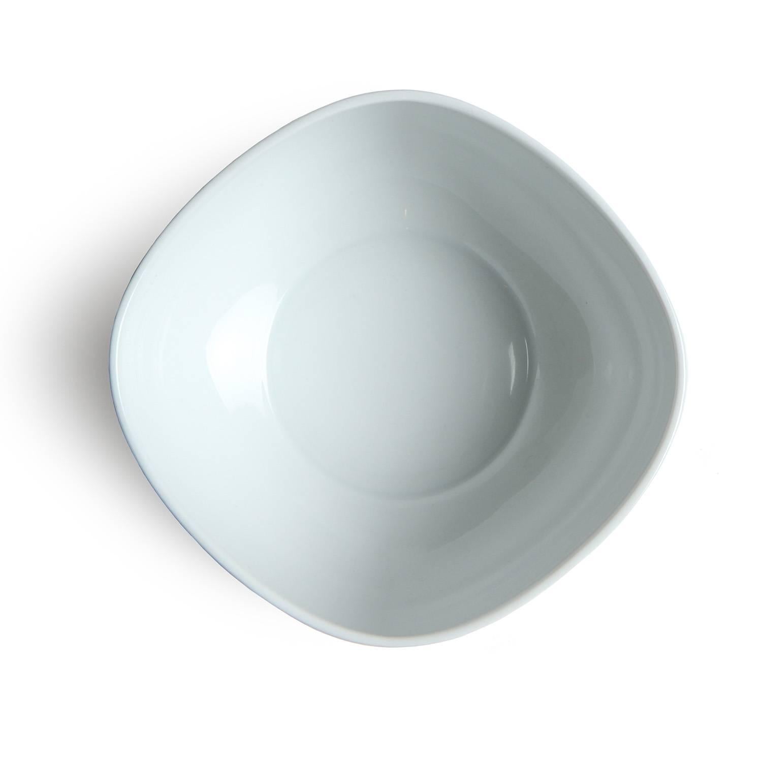 A beautiful and simple tall walled bowl made of pure white porcelain.