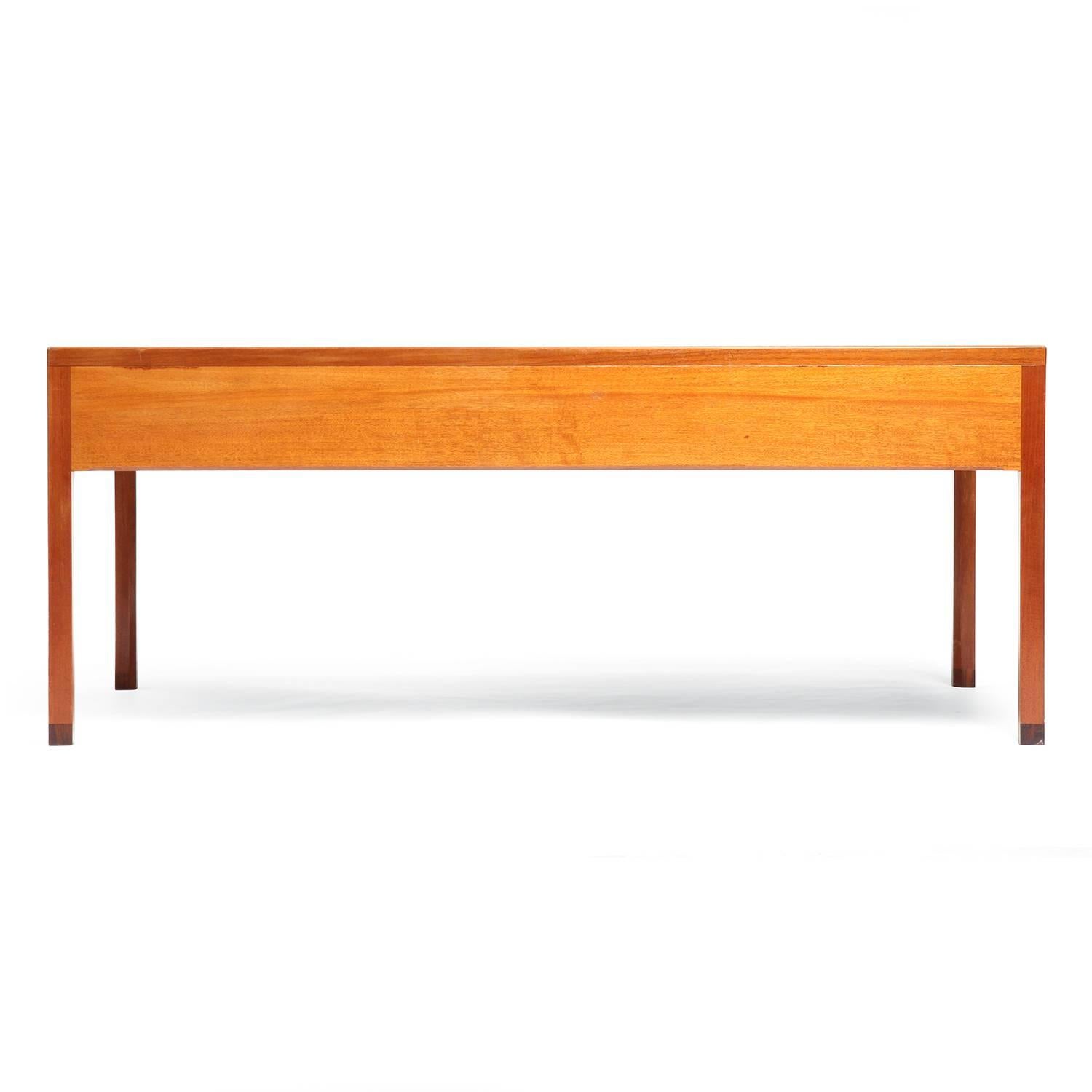 Mahogany 1950s Danish Superb Desk by Ejner Larsen and Aksel Bender Madsen for Willy beck