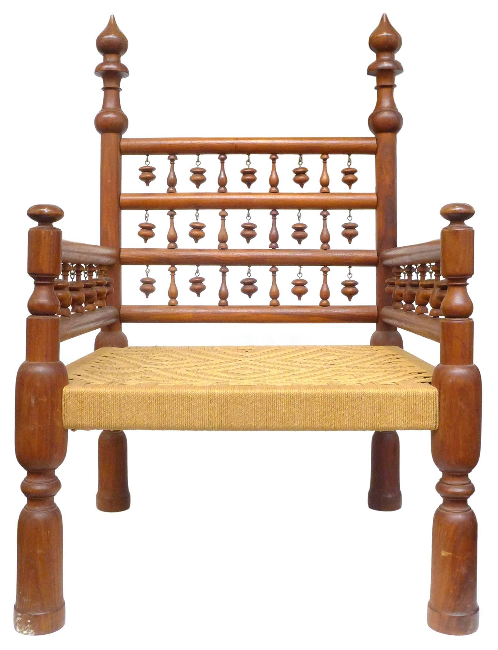 traditional punjabi wedding chairs