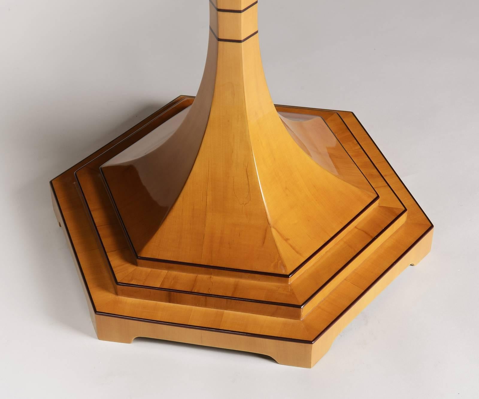 Early 19th Century Biedermeier trumpet style pedestal table