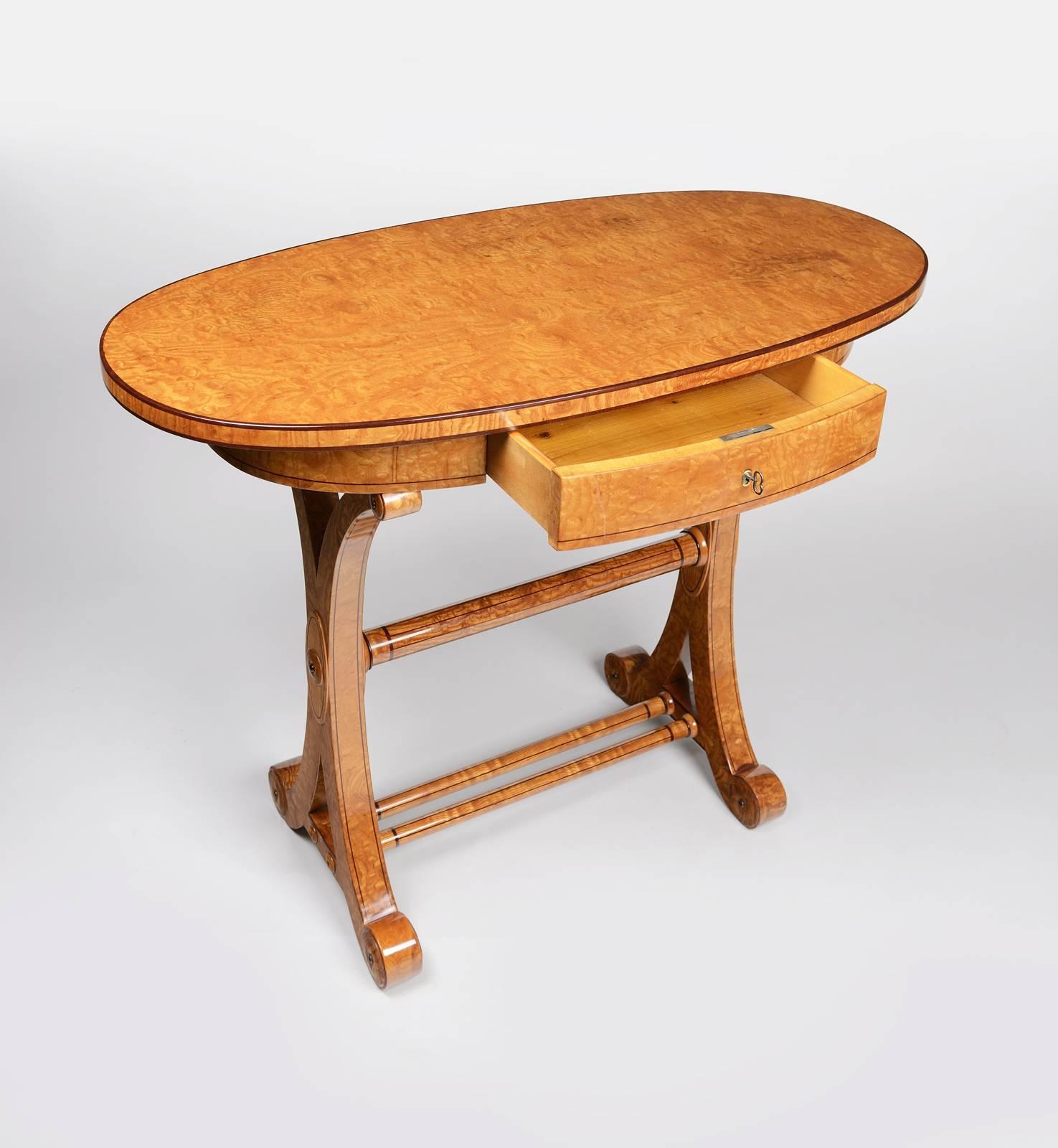 Biedermeier Writing Table In Excellent Condition For Sale In New York, NY