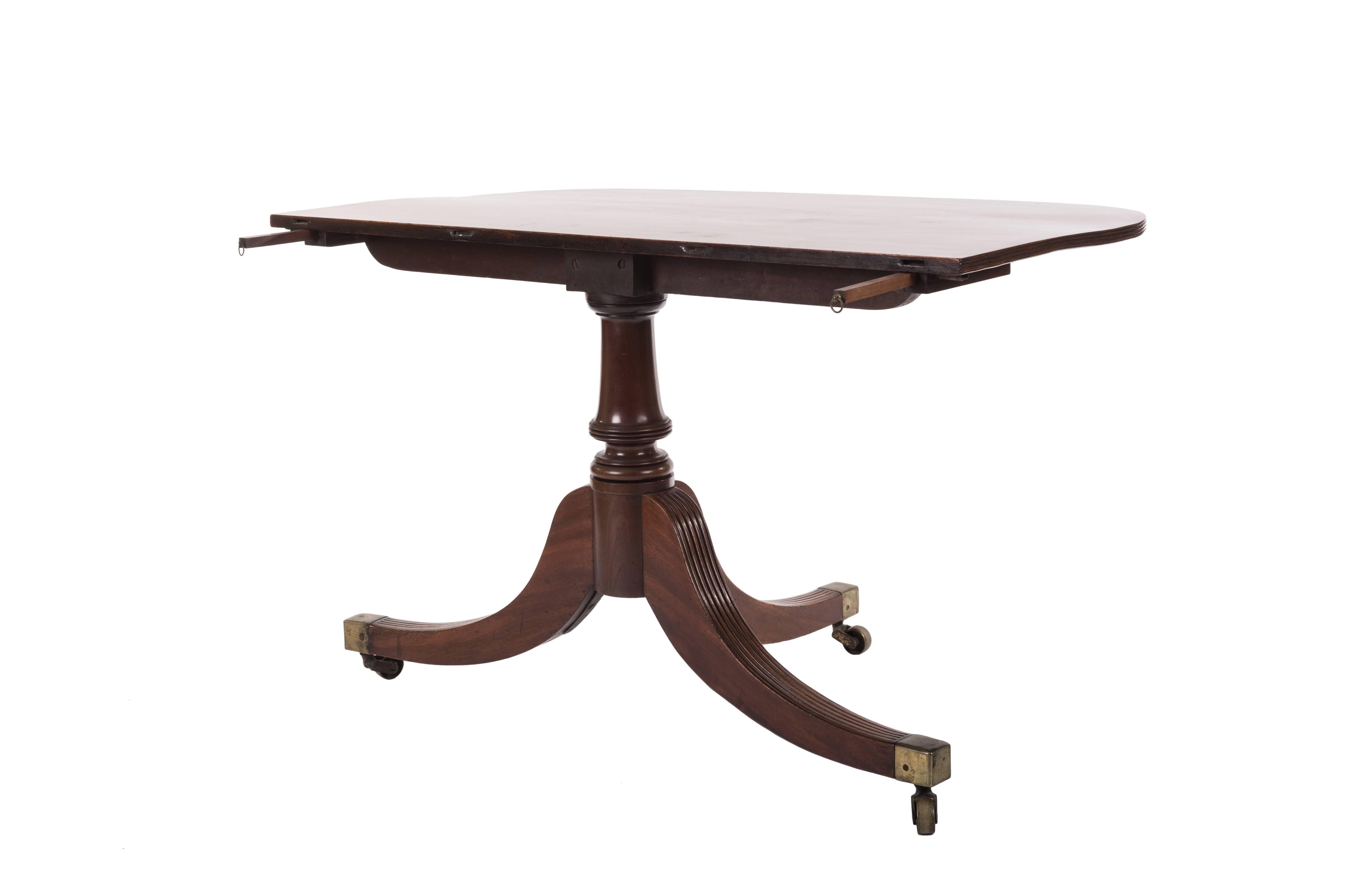 English Regency Period Mahogany Dining Table For Sale