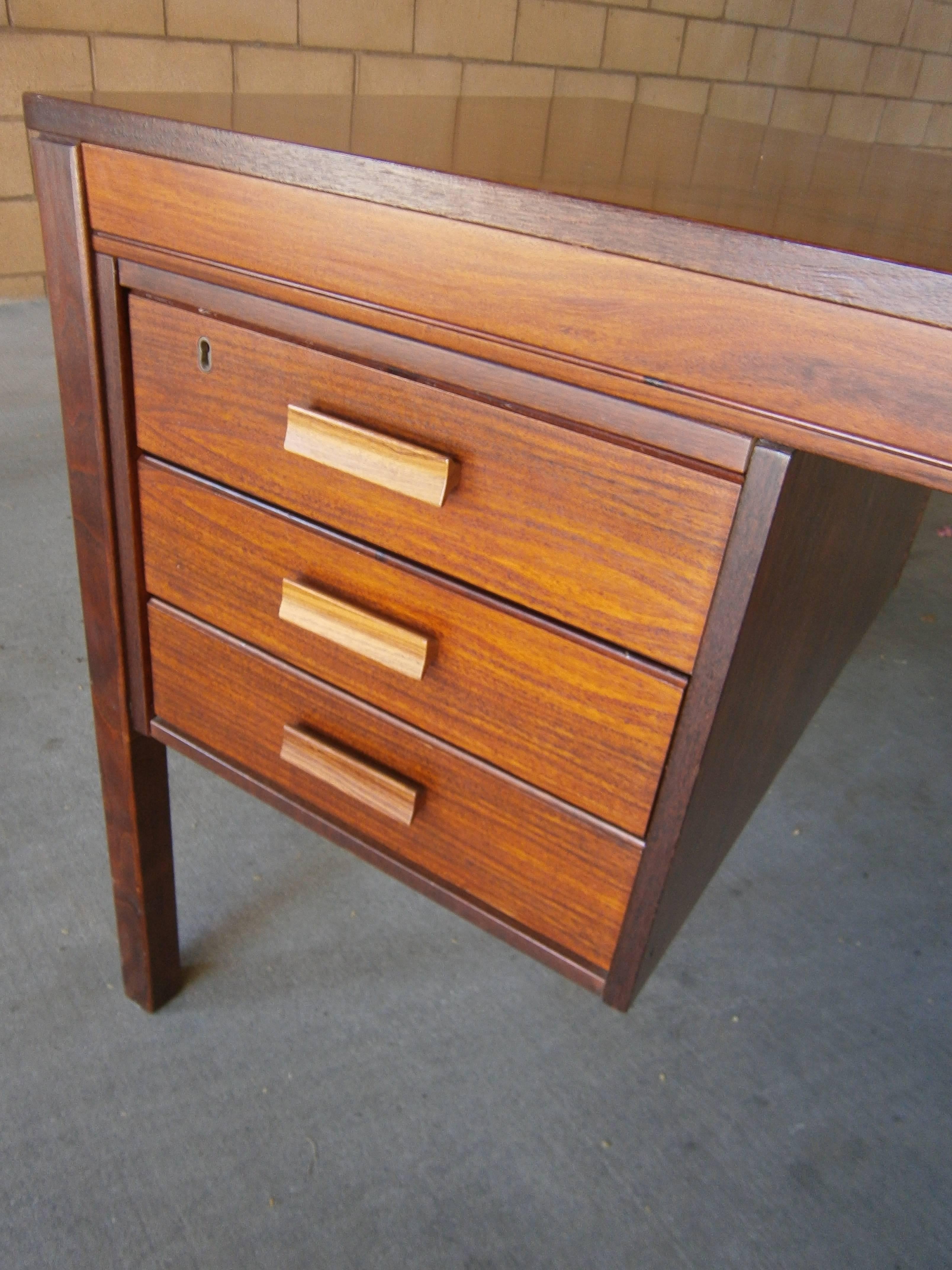 Late 20th Century 1970s Norwegian Rosewood Writing Table For Sale