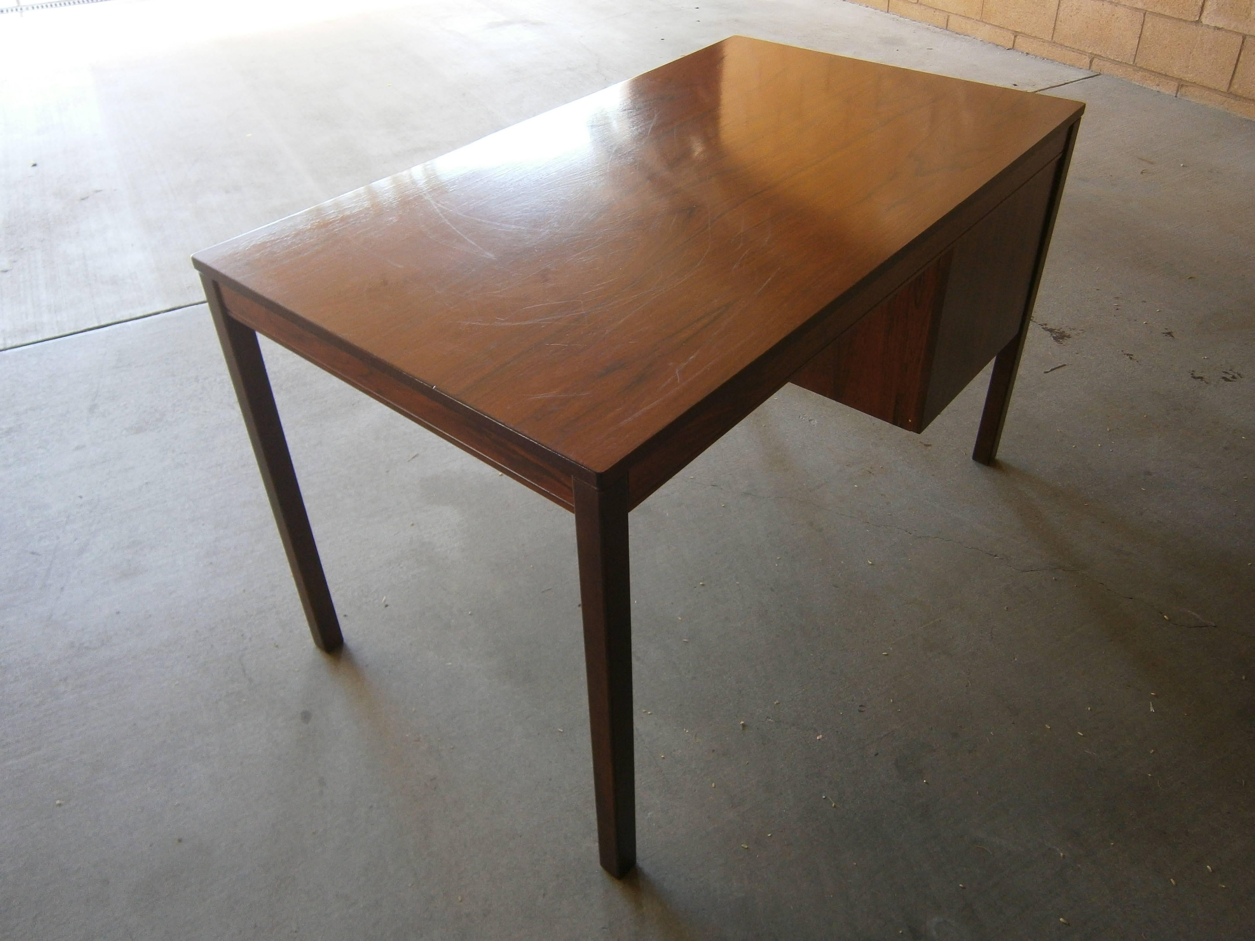 1970s Norwegian Rosewood Writing Table For Sale 3