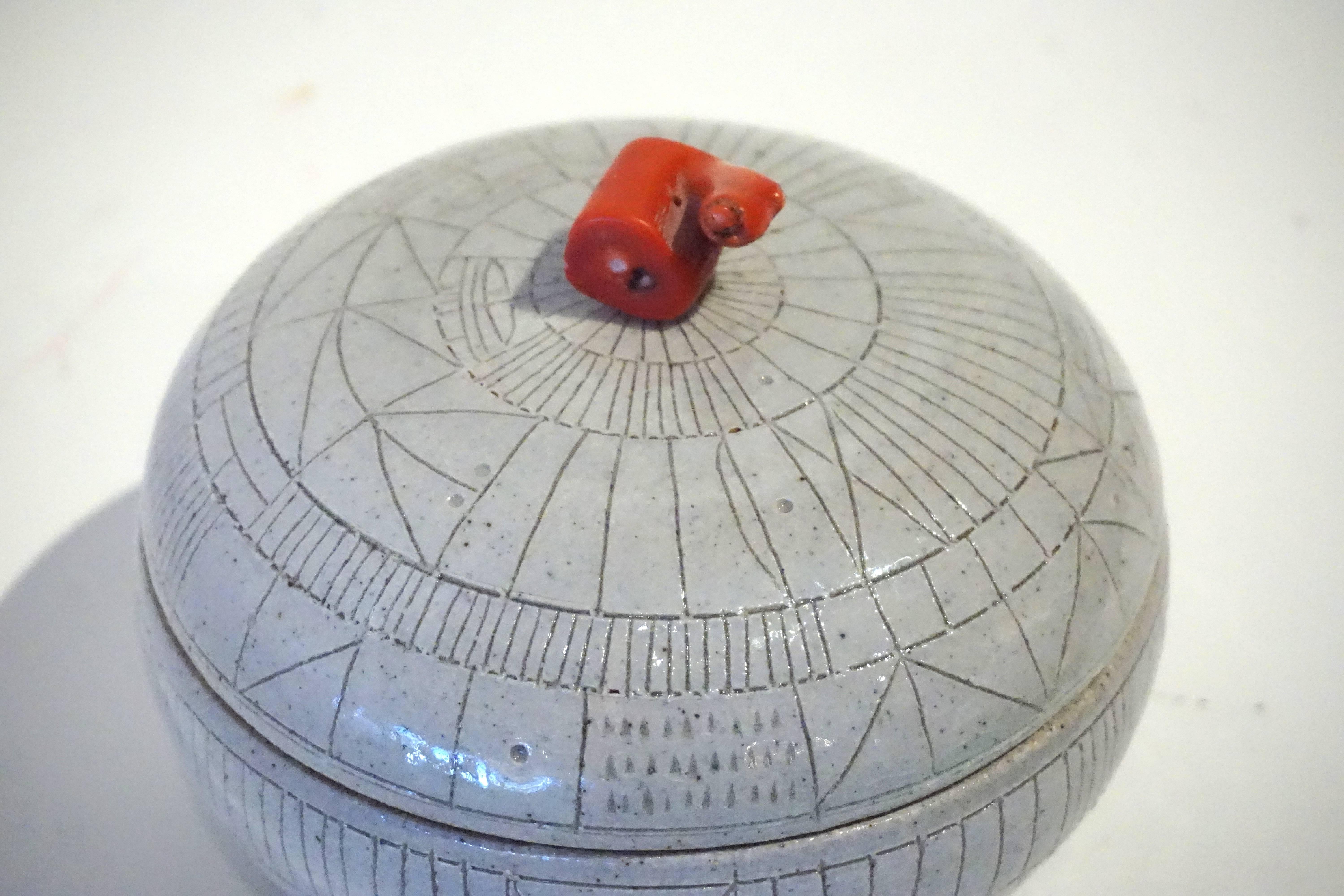Mid-Century Modern Pale Gray Scribed Lidded Box with Coral Handle by Heather Rosenman