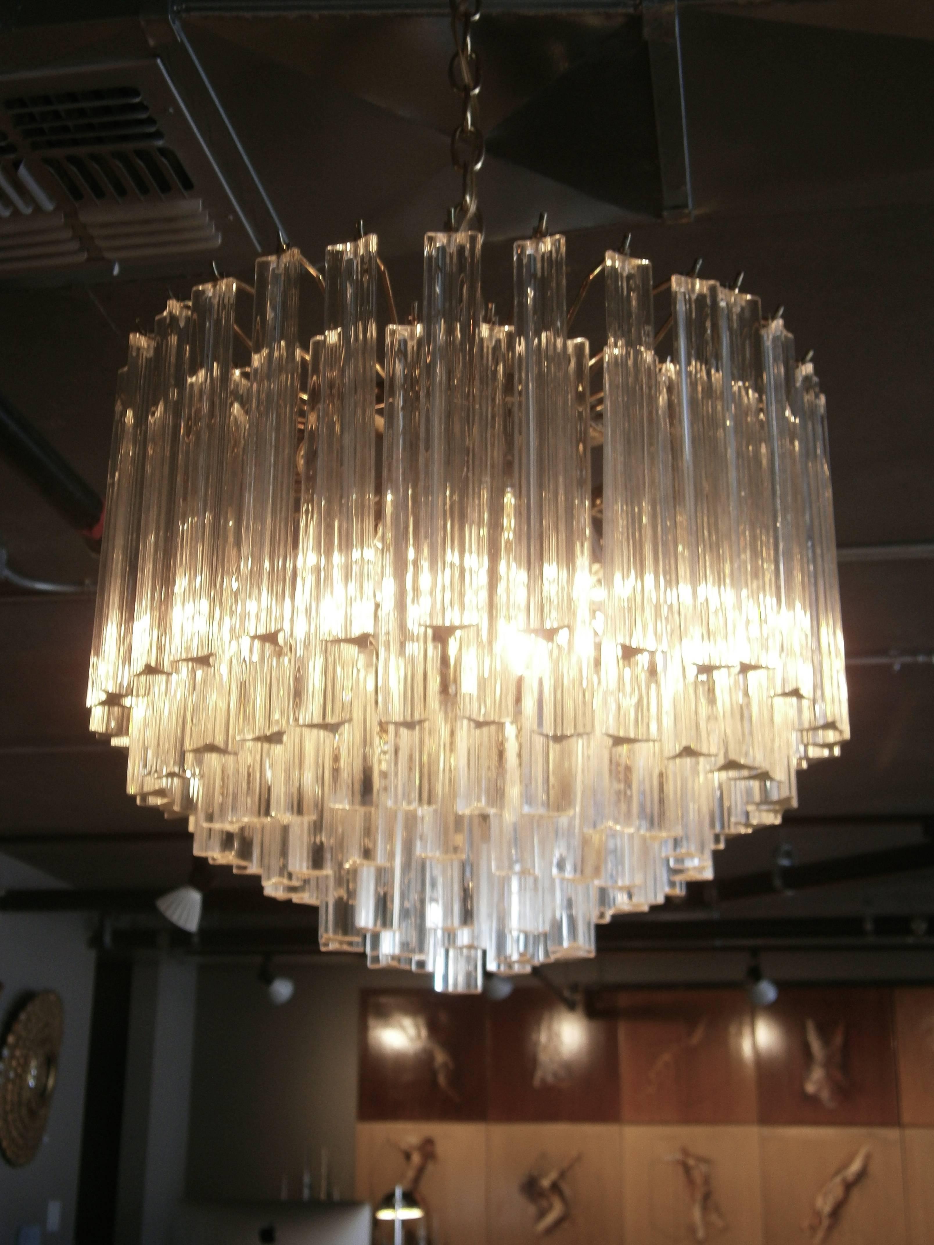 A Matching Pair of Vintage 1970's Murano Glass Trilobi Chandeliers by Venini  For Sale 1