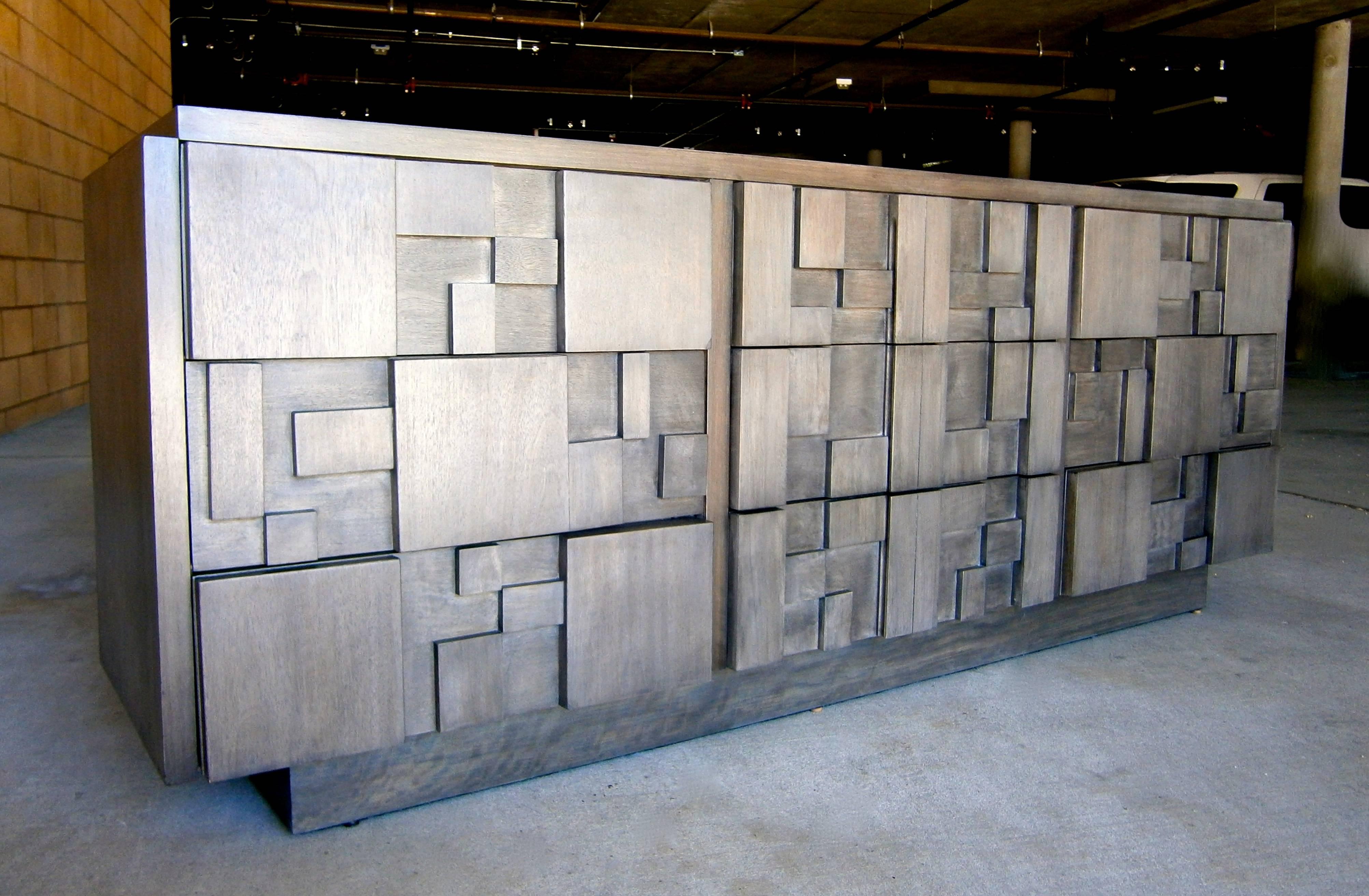 Gray Stained Mahogany Cubist 9 Drawer Chest by Lane Furniture Co.  Circa 1970s In Excellent Condition In Palm Springs, CA