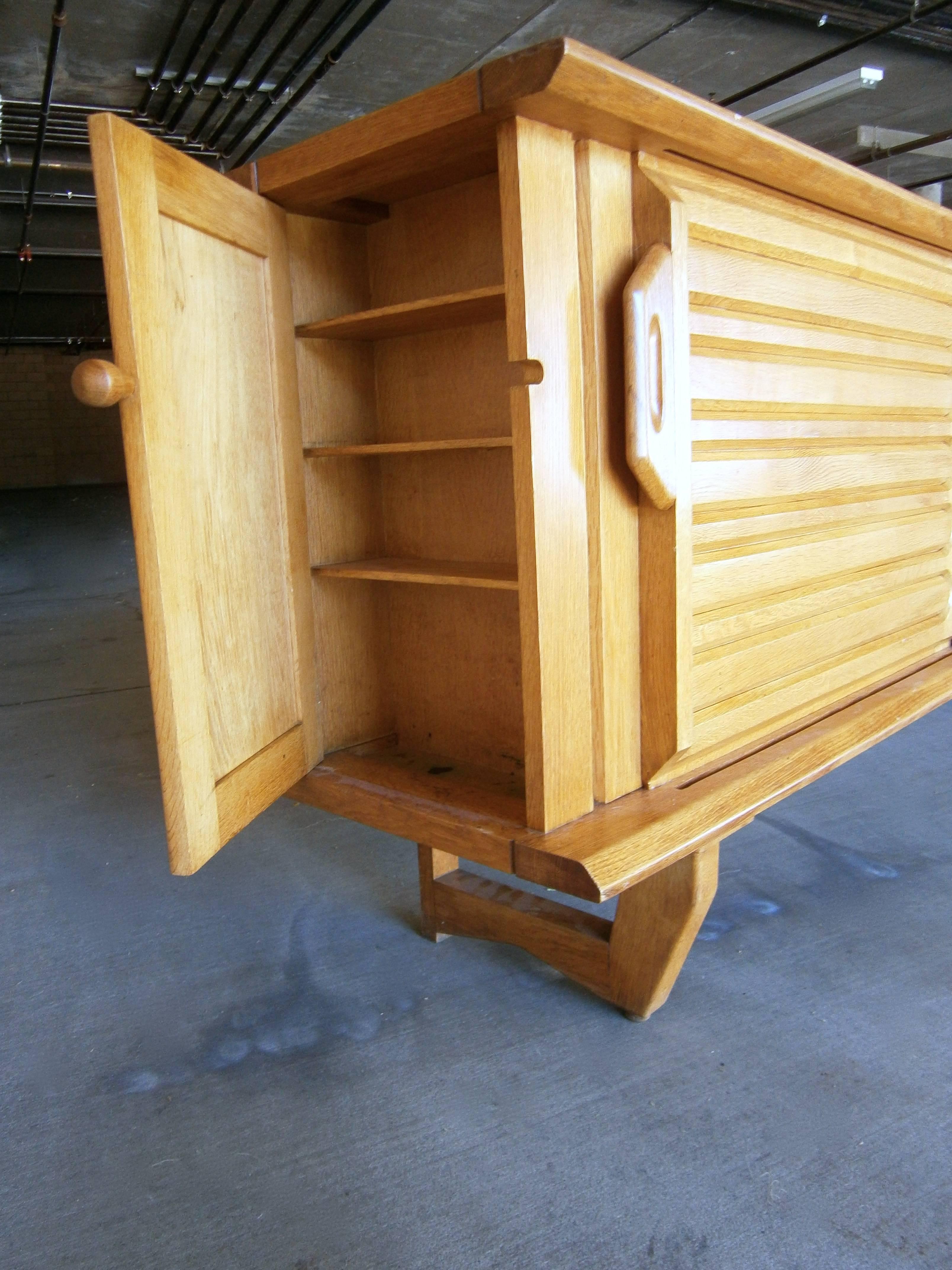 Mid-Century Modern Unique Solid Oak French Sideboard Designed by Guillerme et Chambron C. 1960s