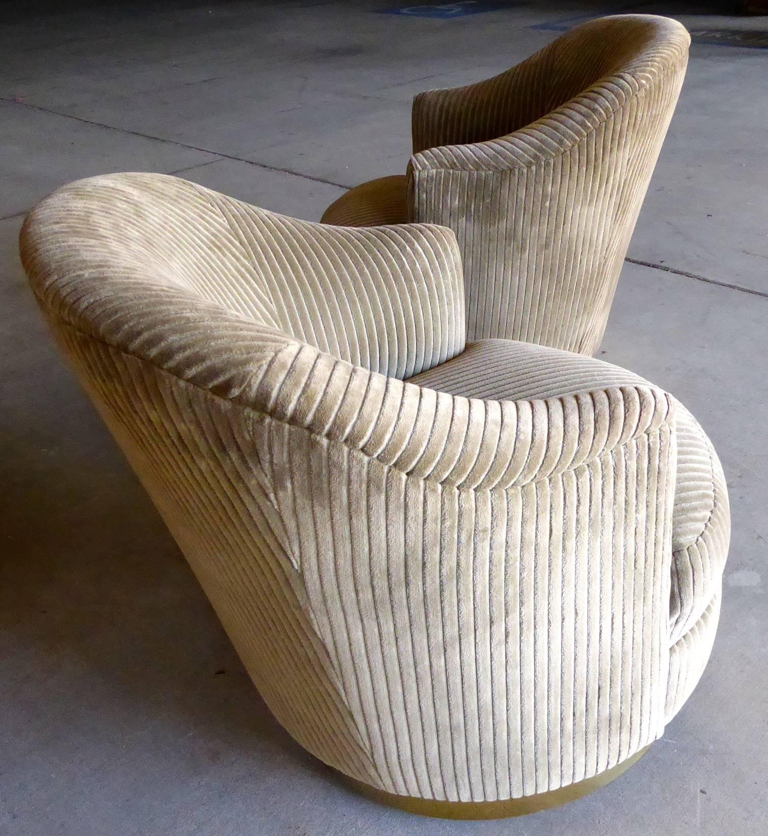 Late 20th Century Pair of Upholstered Circular Club Chairs by Karl Springer, circa 1970s For Sale