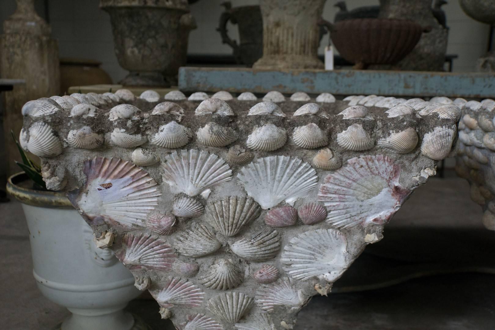 Cement planter with embedded shells, circa 1940, France 
Measures: 22