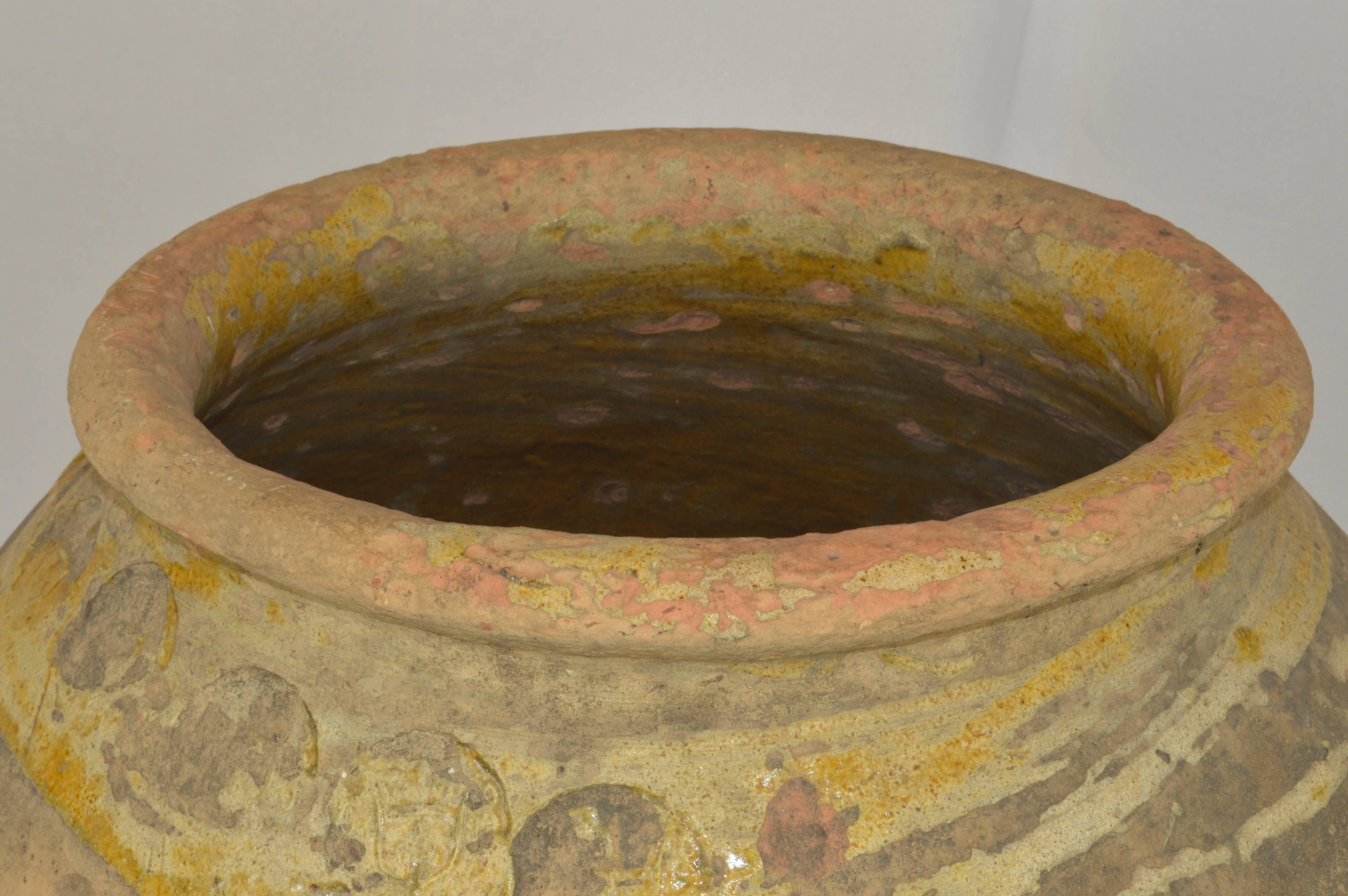 Antique French Terracotta Storage Jar with Yellow Glazed Rim from Biot In Excellent Condition For Sale In Culver City, CA