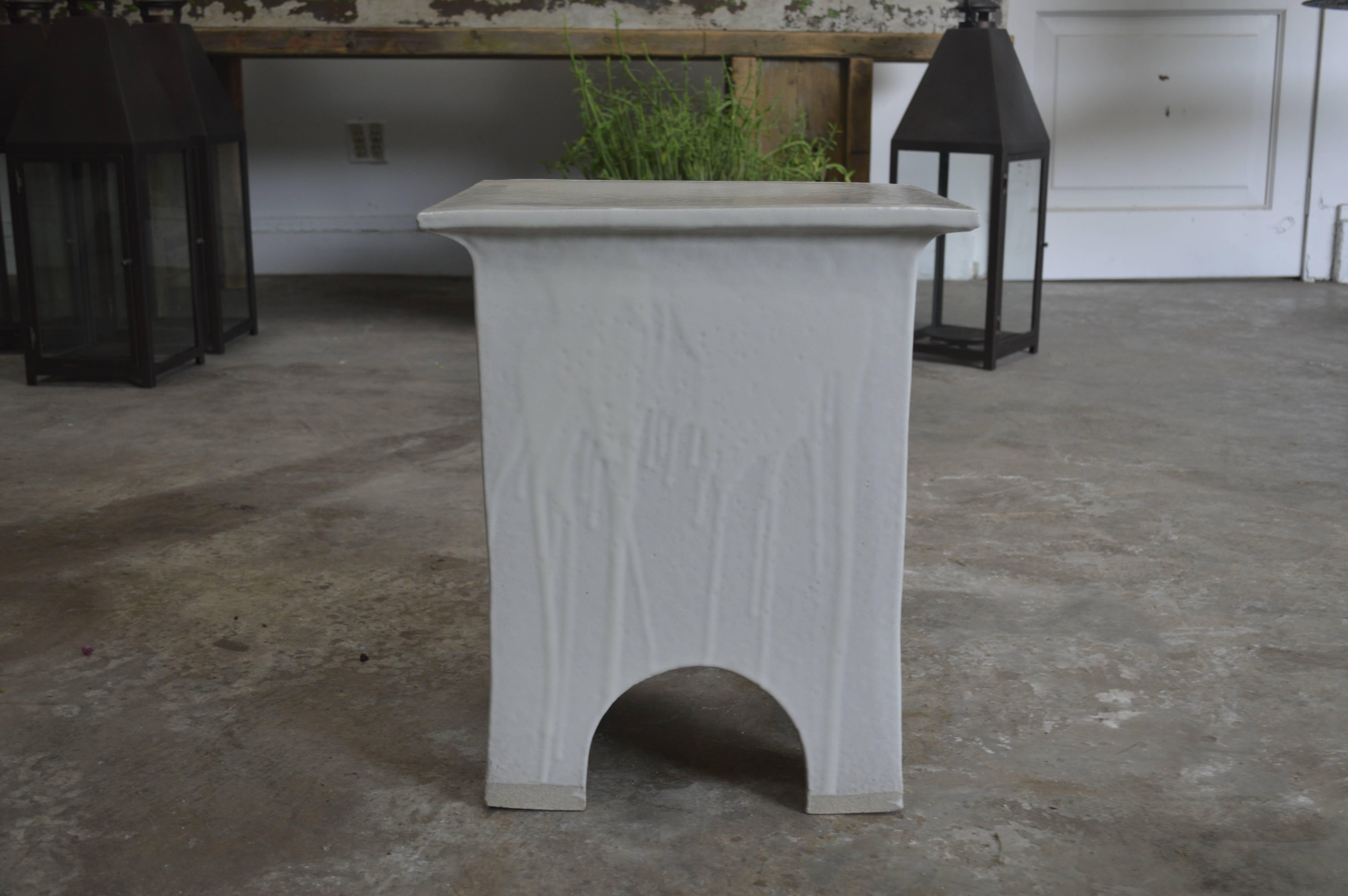 Artisan made glazed ceramic stool in Blanco finish.
7-8 week lead time for production if not in stock.

21st century modern.