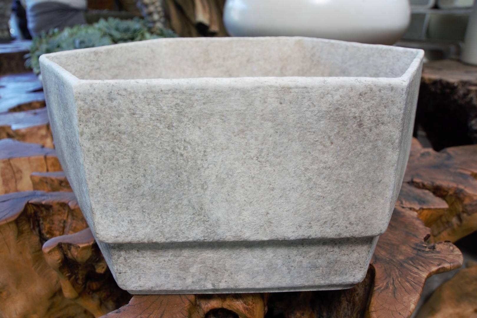 Contemporary Mid-Century Modern Style Cast Composite 1-Hex Planter For Sale